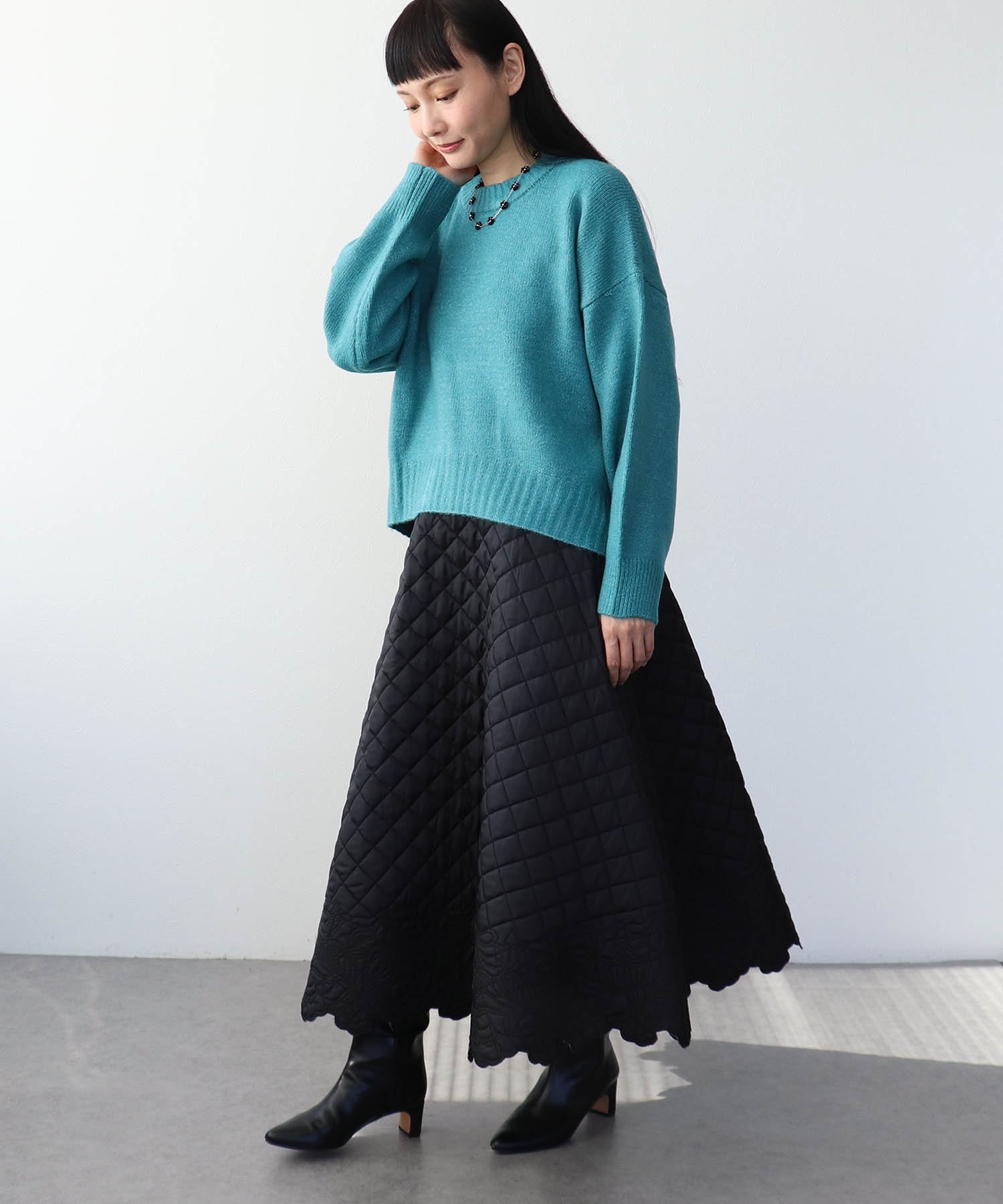 クルーネックショートプルオーバー