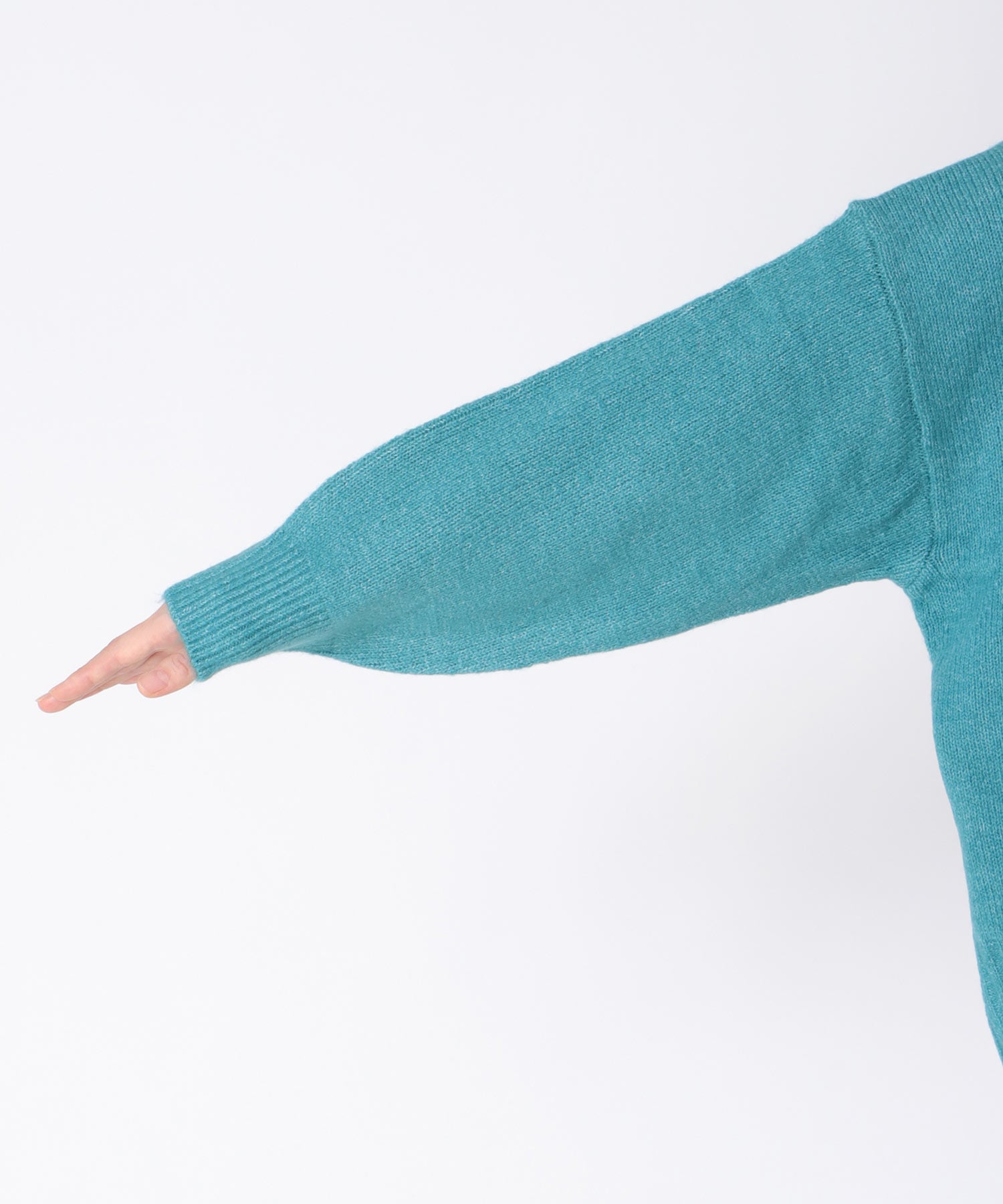 クルーネックショートプルオーバー