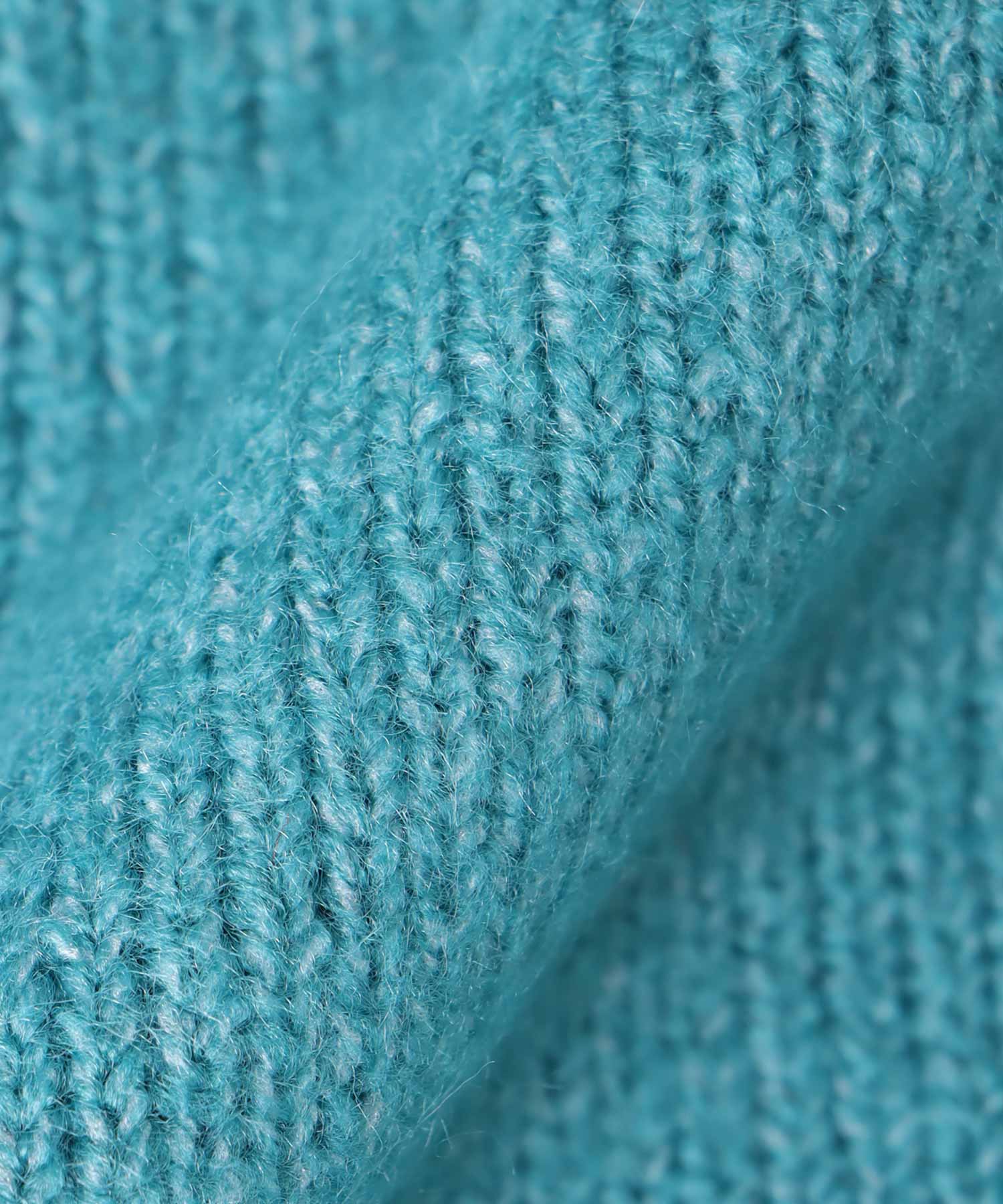 クルーネックショートプルオーバー