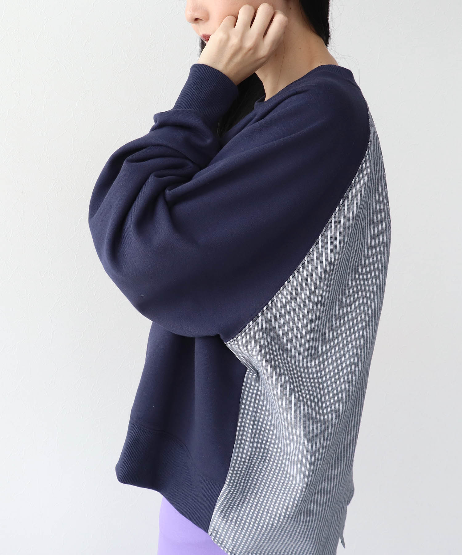 《WEB先行発売》シャツリメイク風カレッジロゴプルオーバー