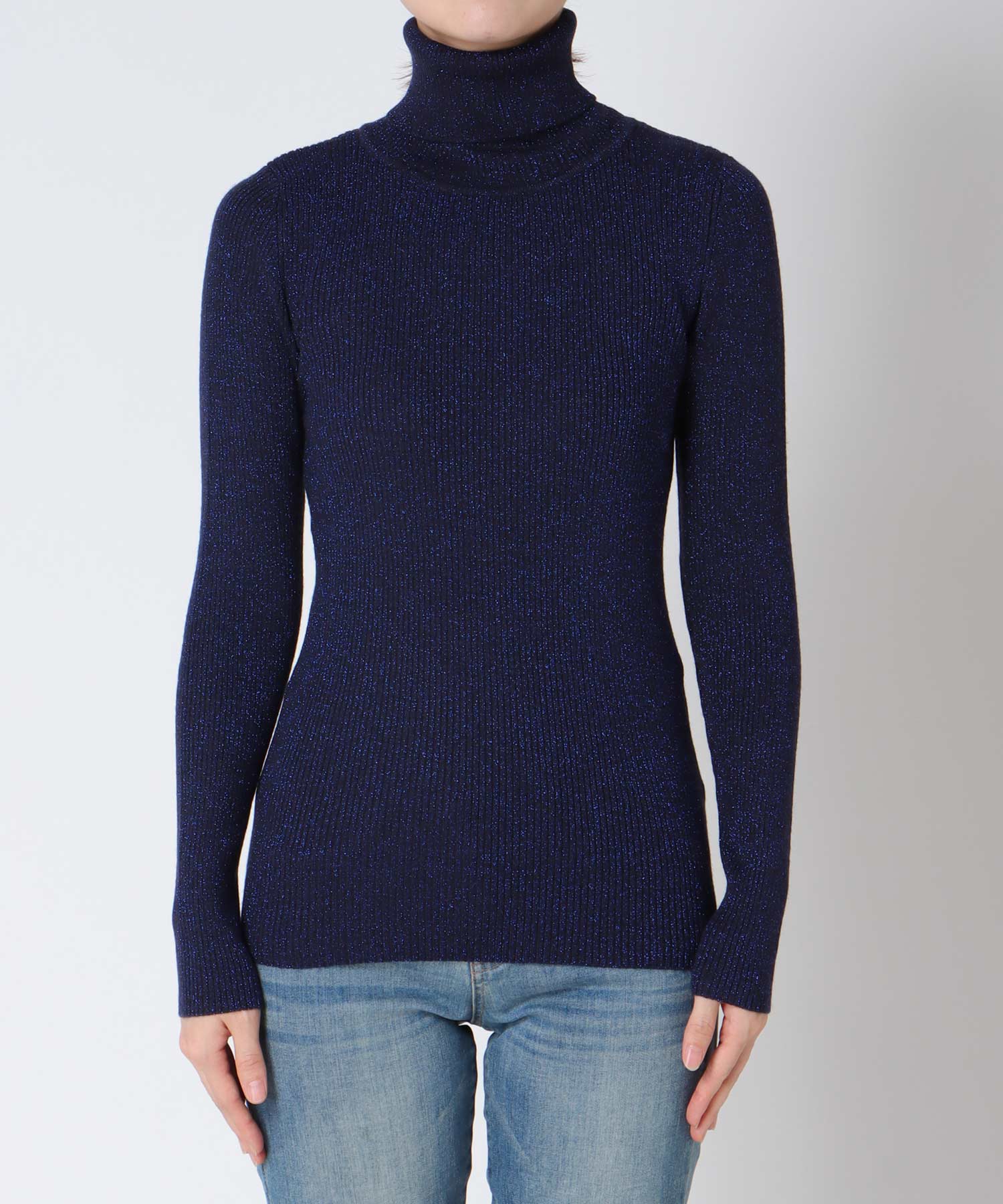 タートルネックラメプルオーバー