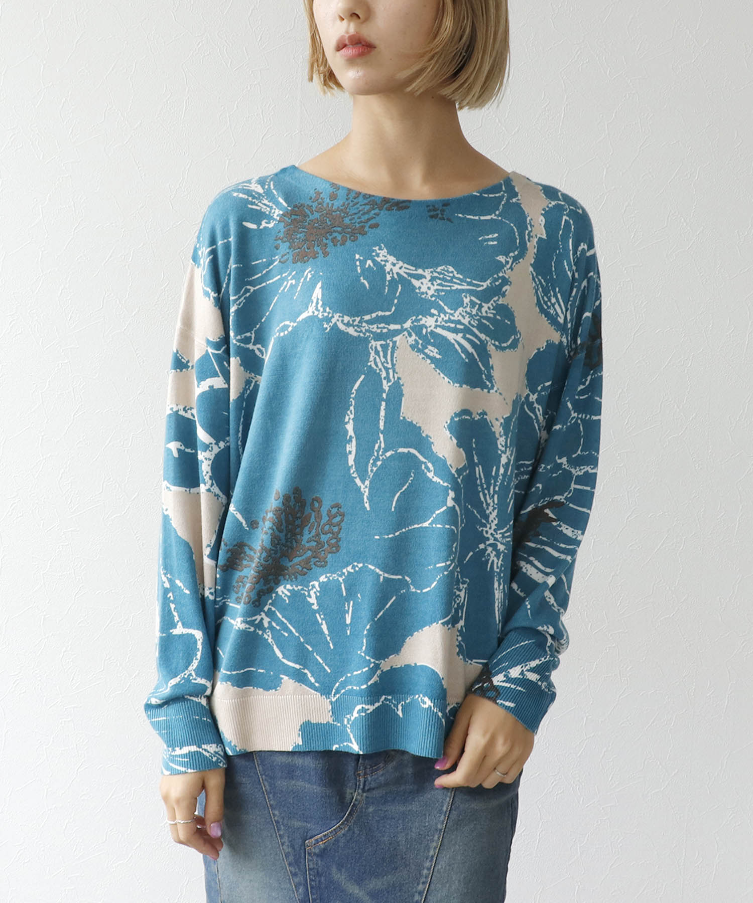 フラワーヴィンテージプリントプルオーバー
