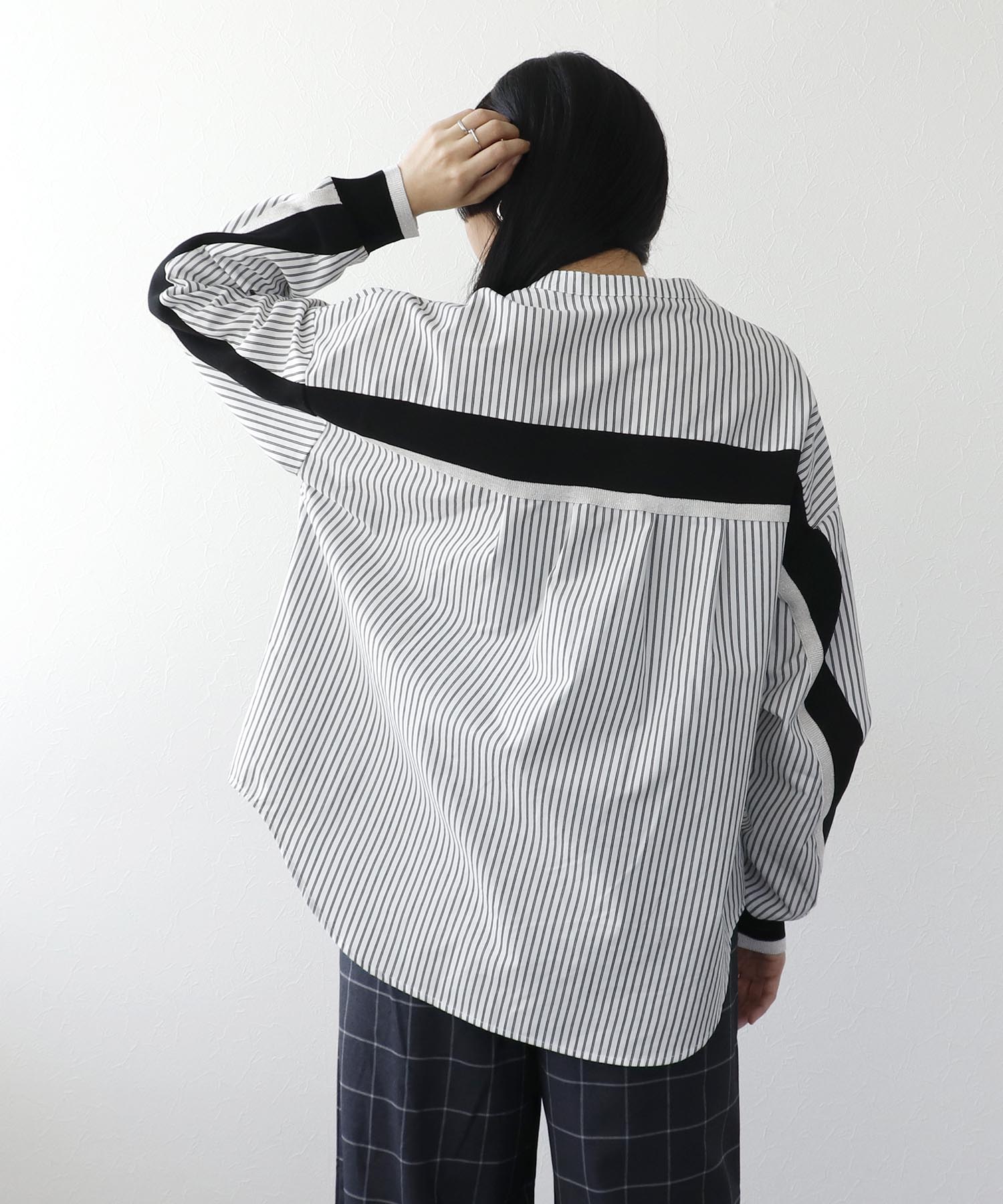TC起毛バックヨークテープブラウス