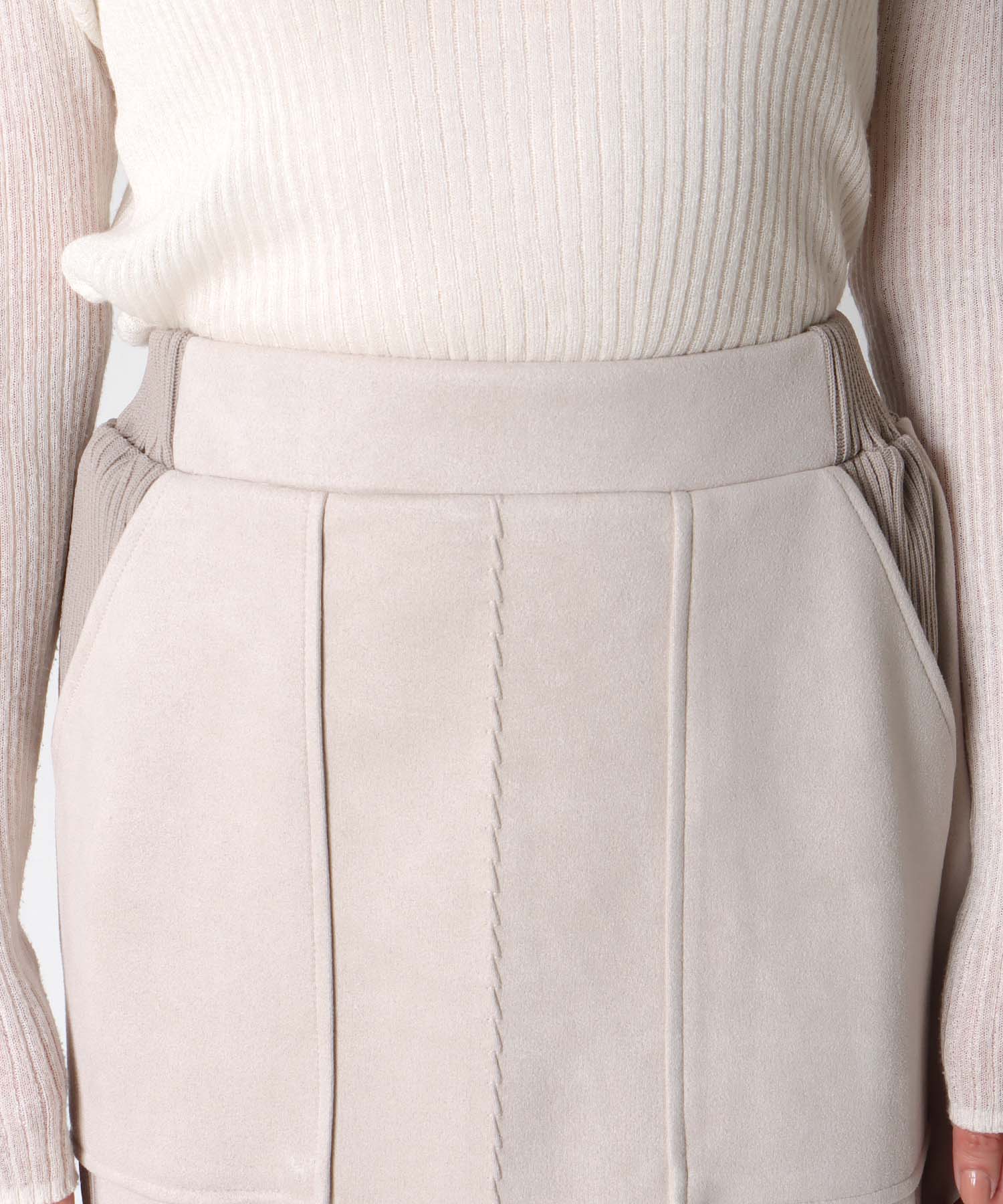 スエードリブワークスカート