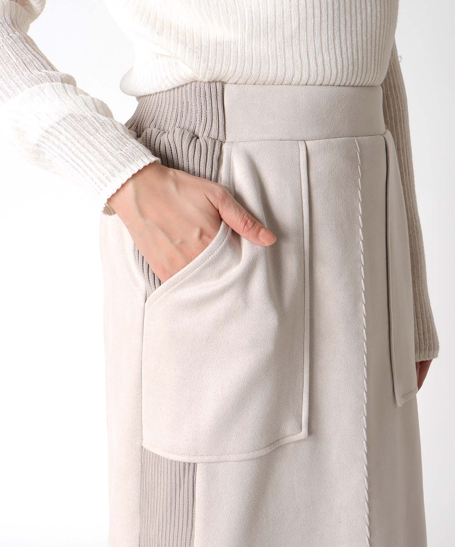 スエードリブワークスカート