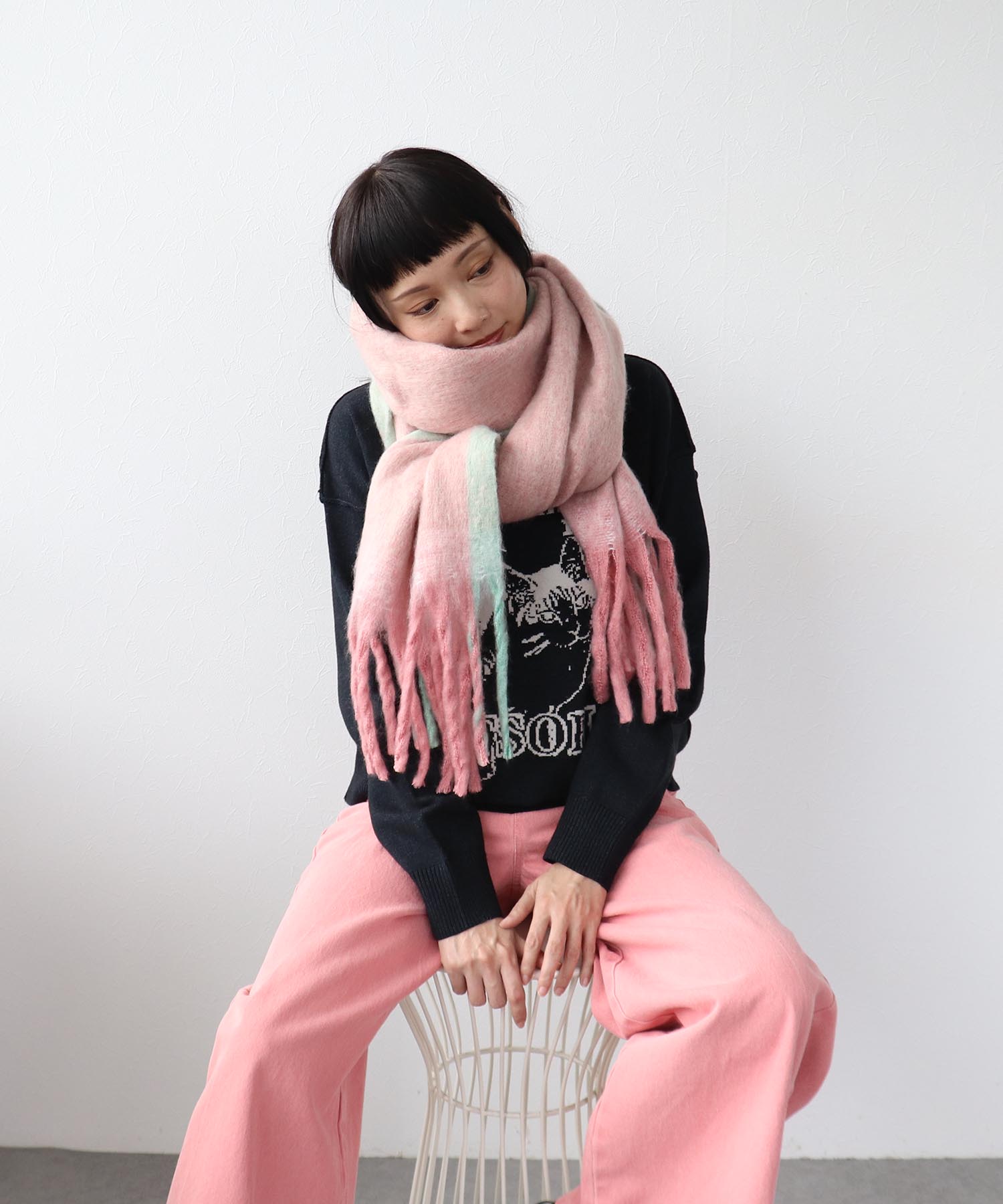 フレーム配色フリンジマフラー