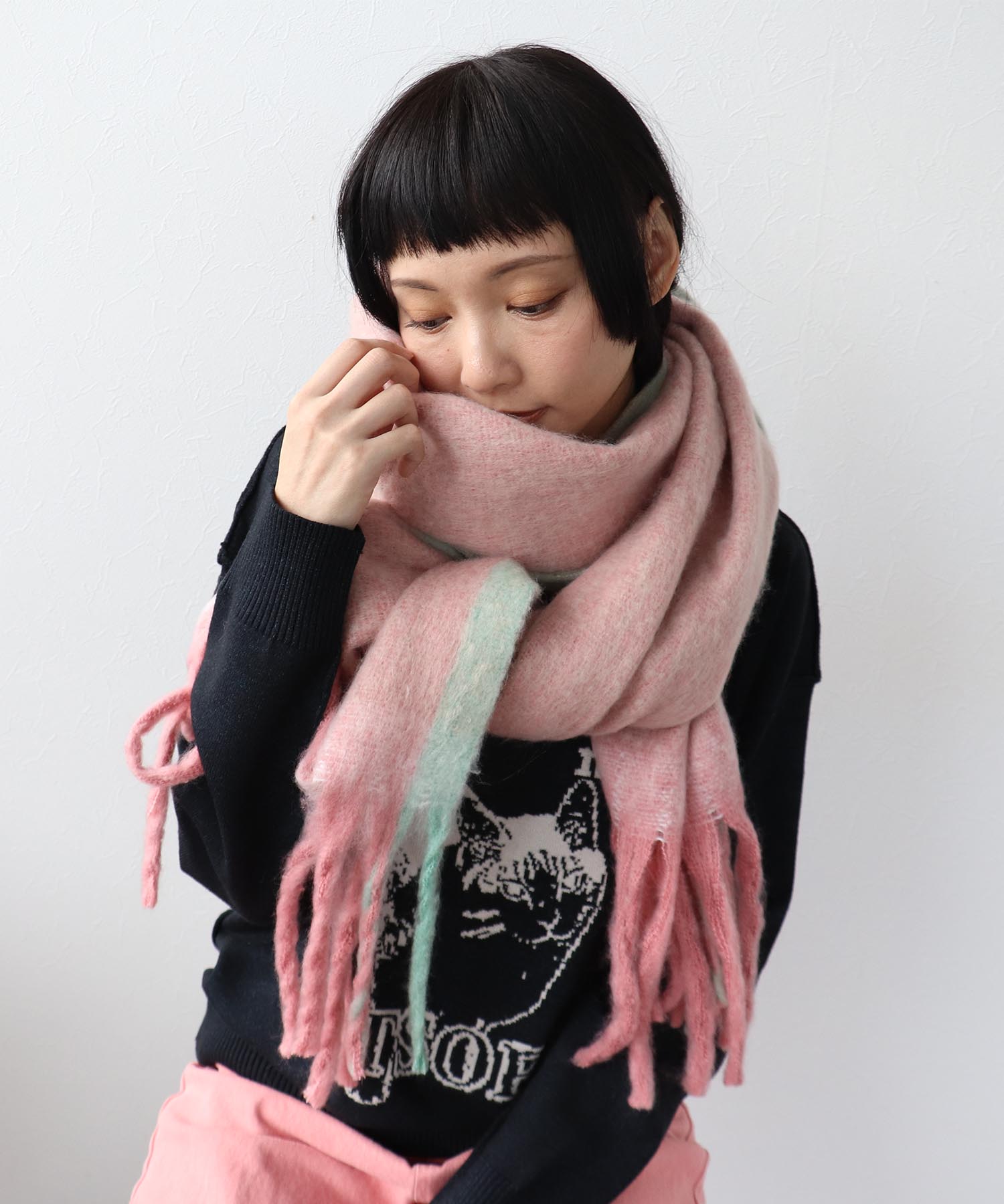 フレーム配色フリンジマフラー