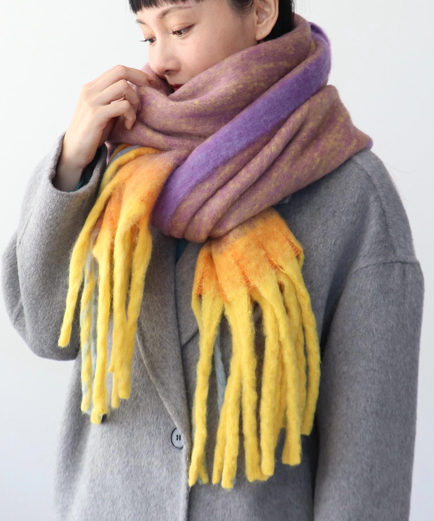 フレーム配色フリンジマフラー