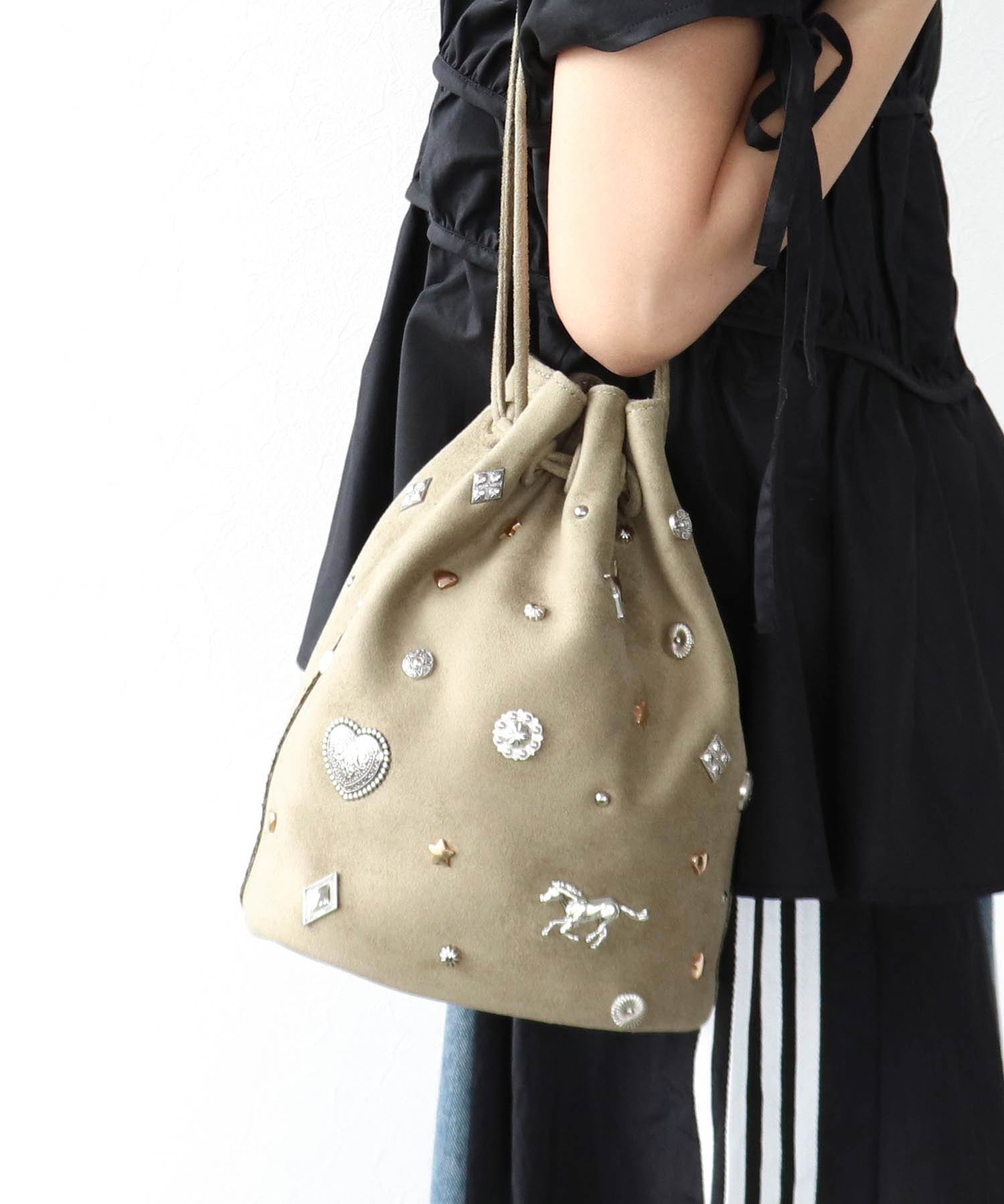 スエードスタッズドロストBAG