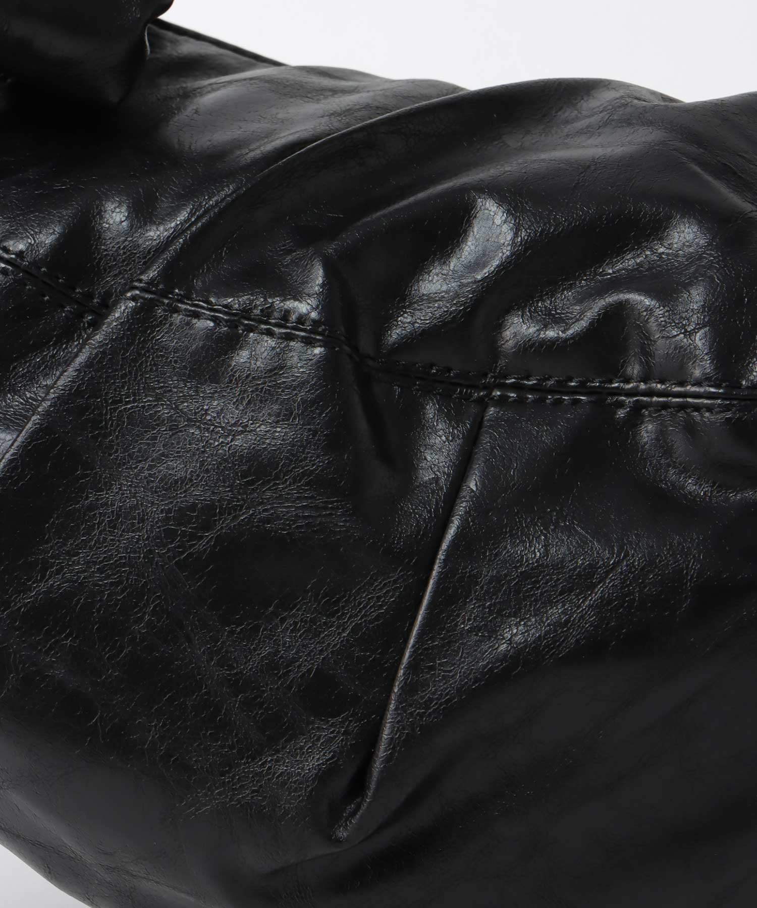 ムーン型ボディBAG