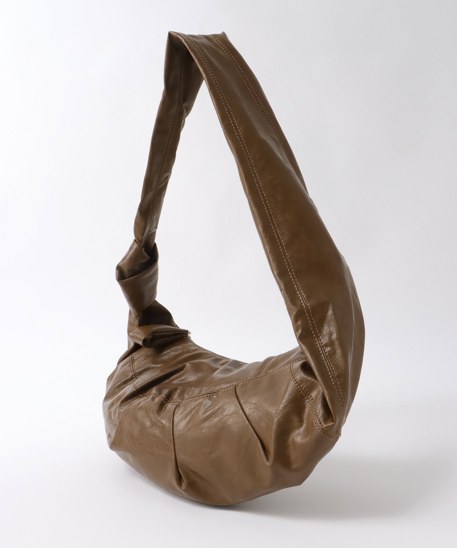 ムーン型ボディBAG