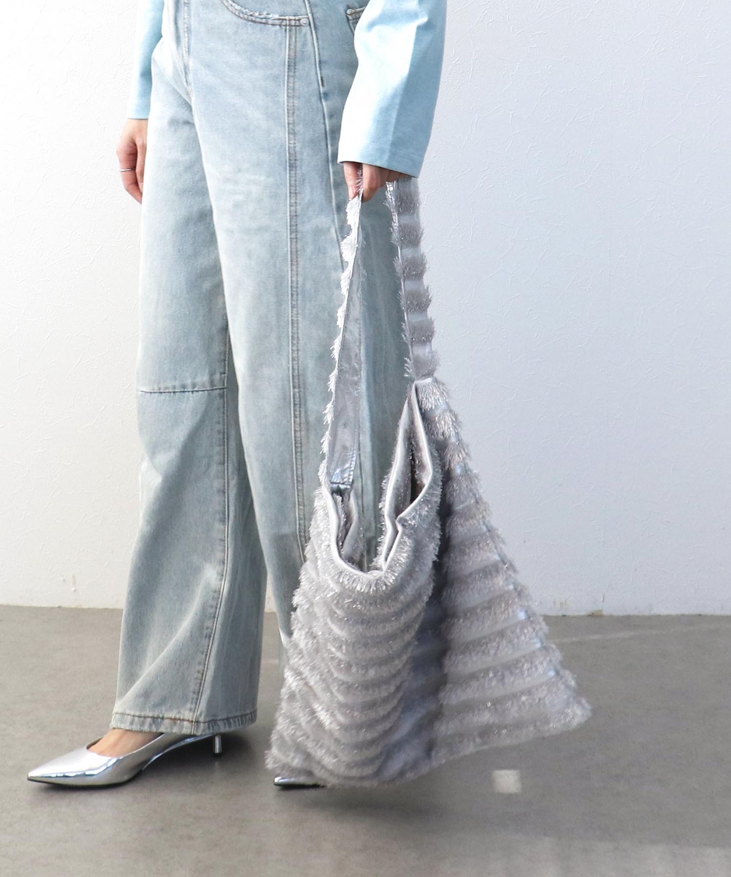 フリンジワンショルダートート