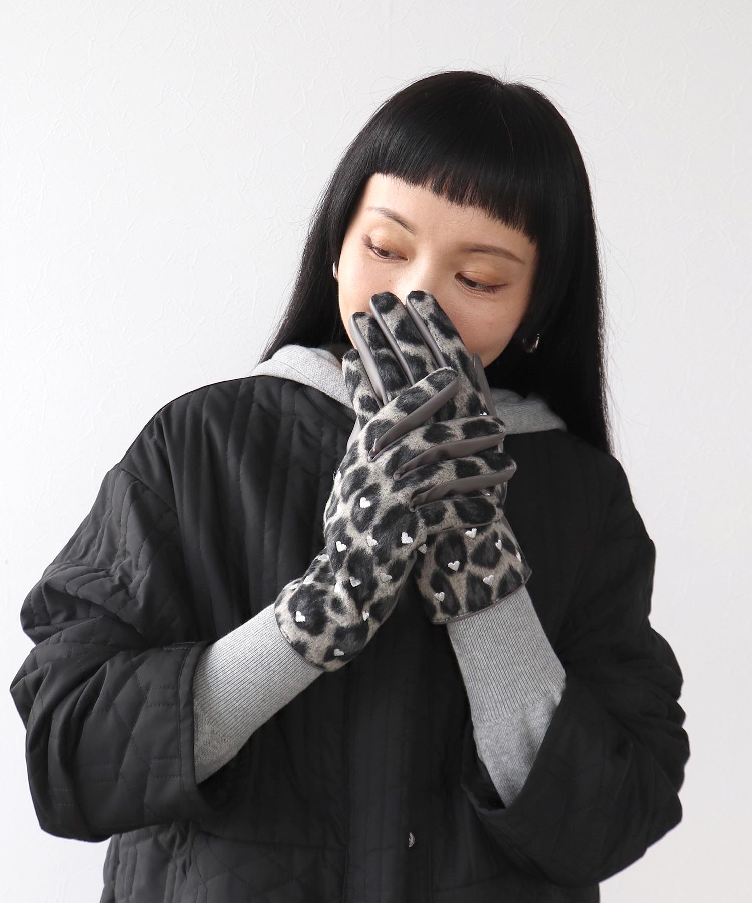 モチーフ刺繍グローブ