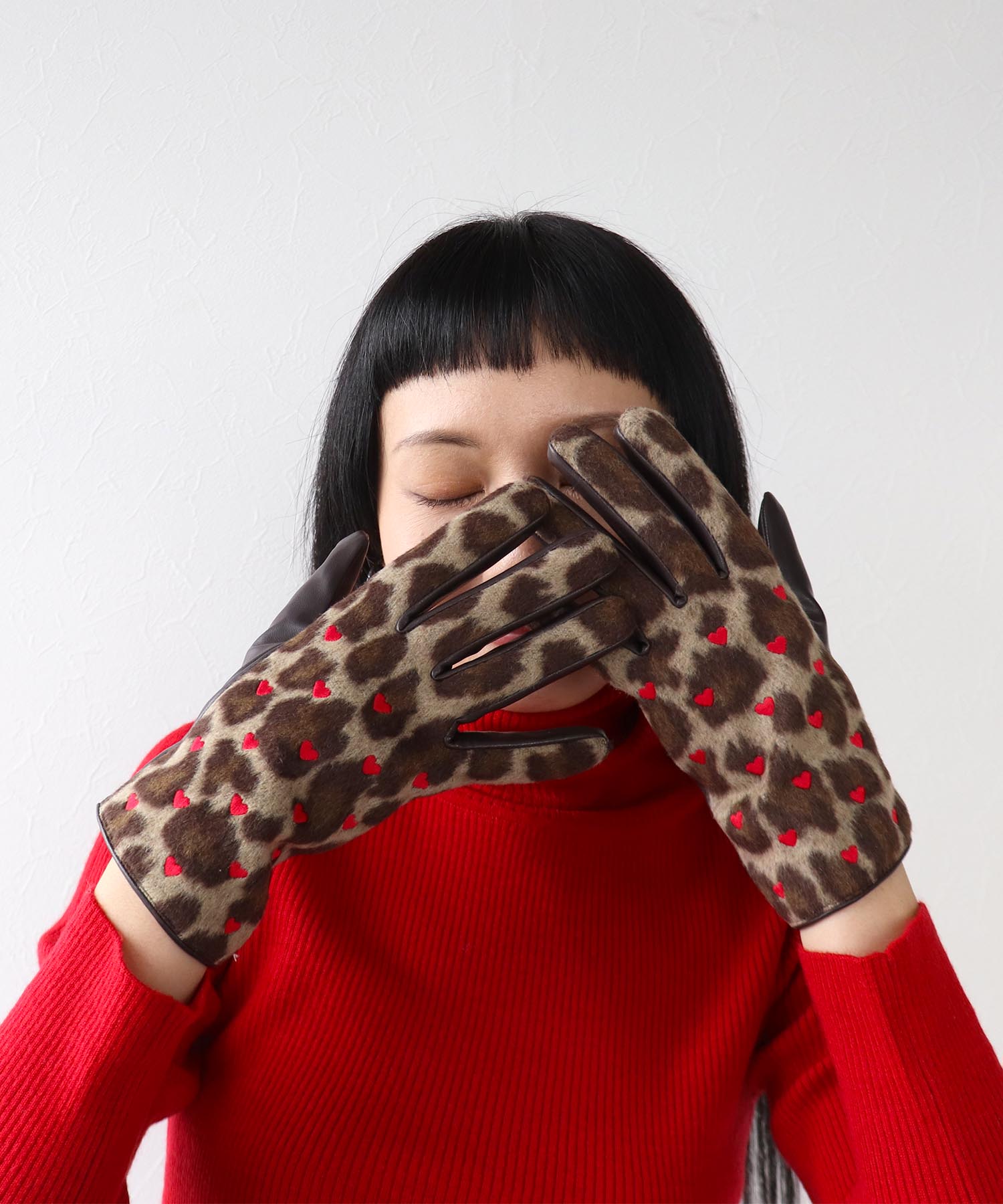 モチーフ刺繍グローブ