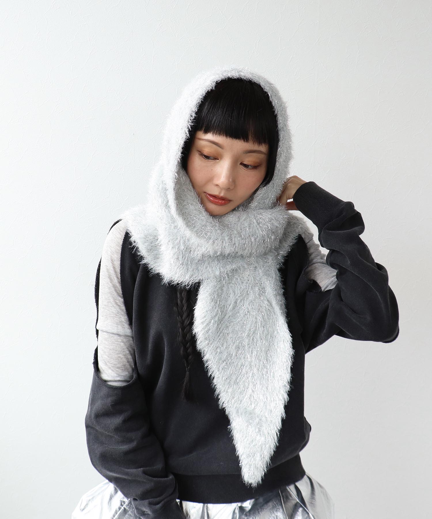 ラメモアフェザーニットストール