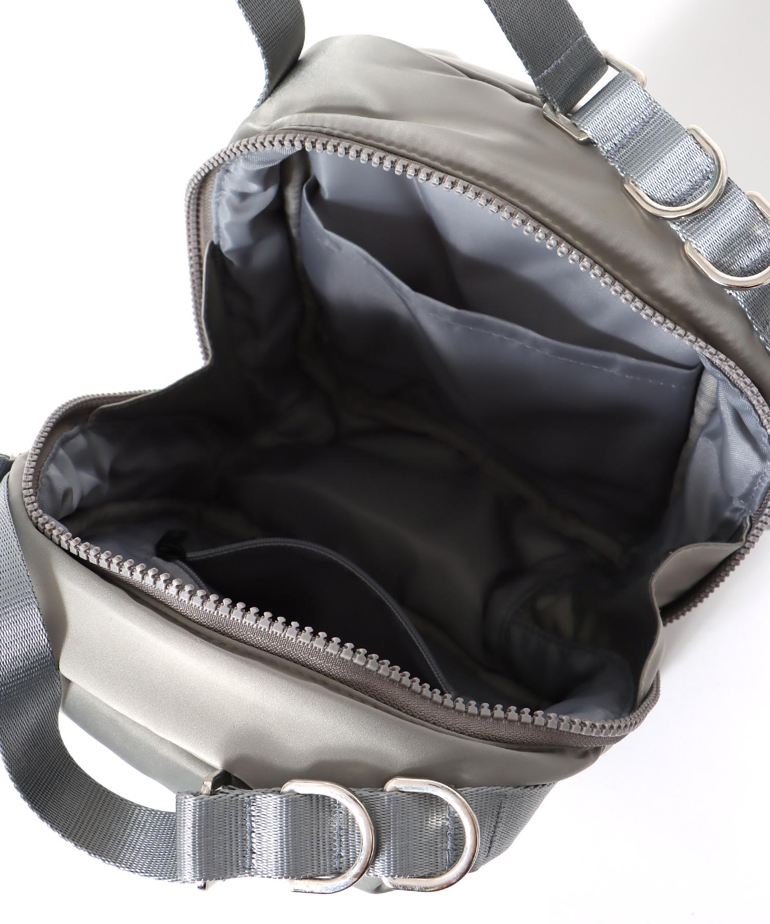 ナイロンboxy bag