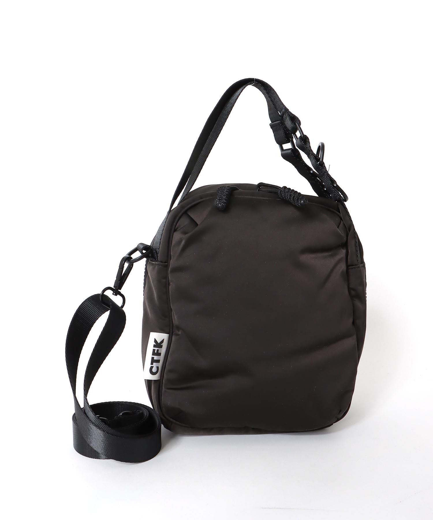 ナイロンboxy bag