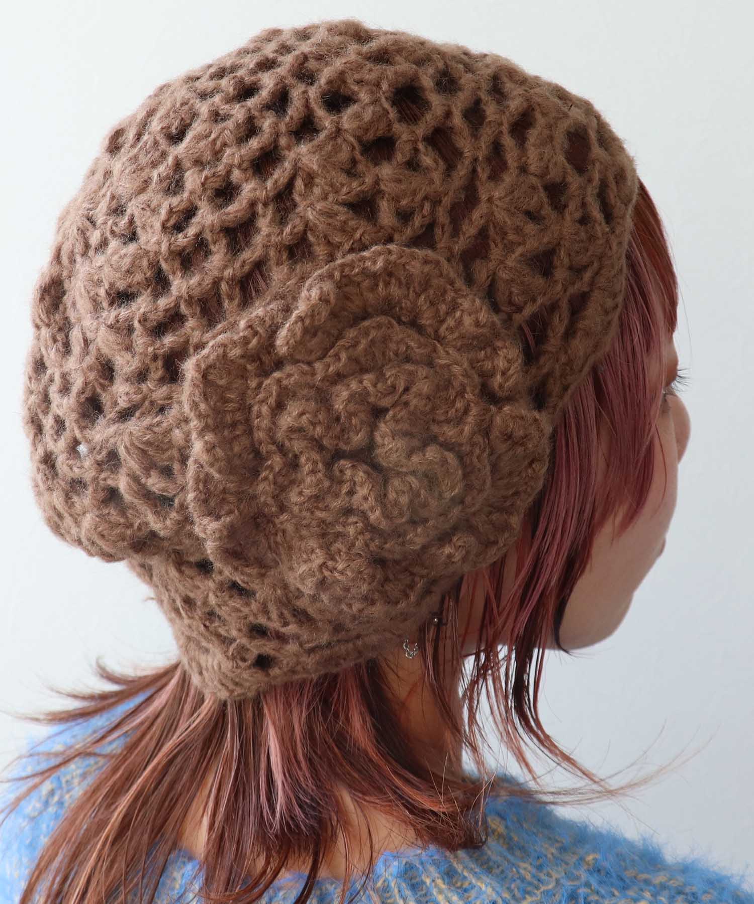 花モチーフ編みキャップ