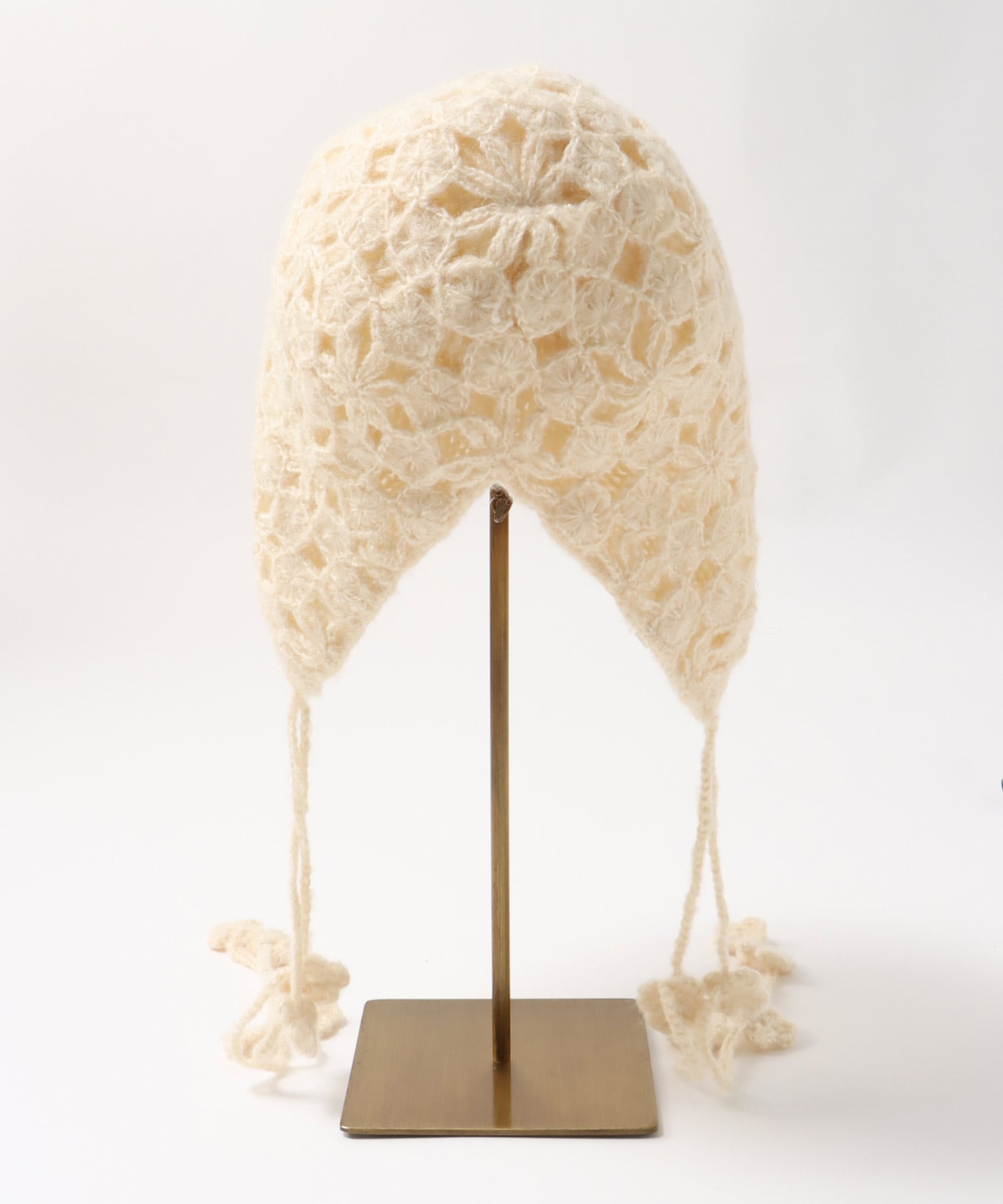 レース編みキャップ