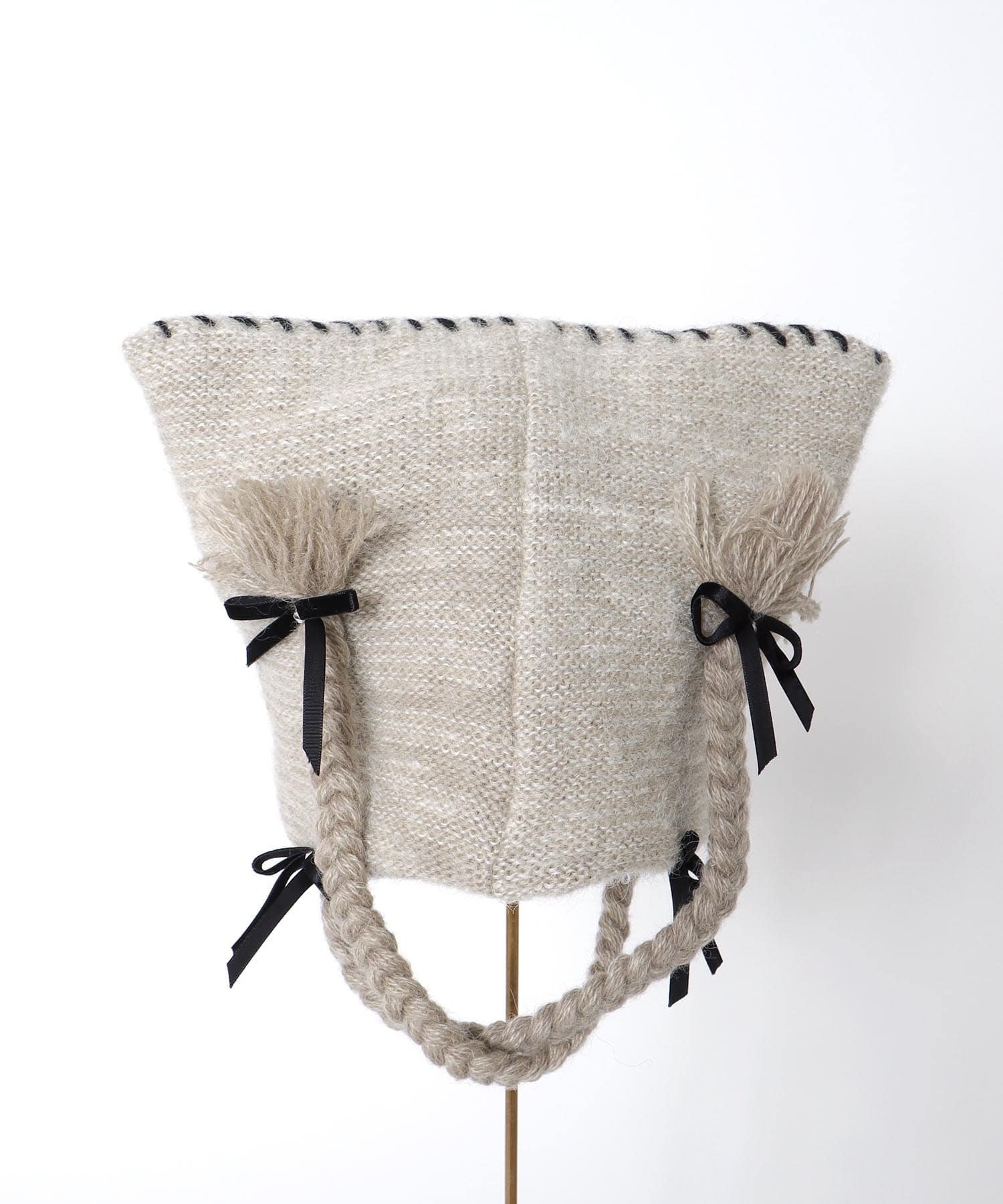 ダイアナのニット帽