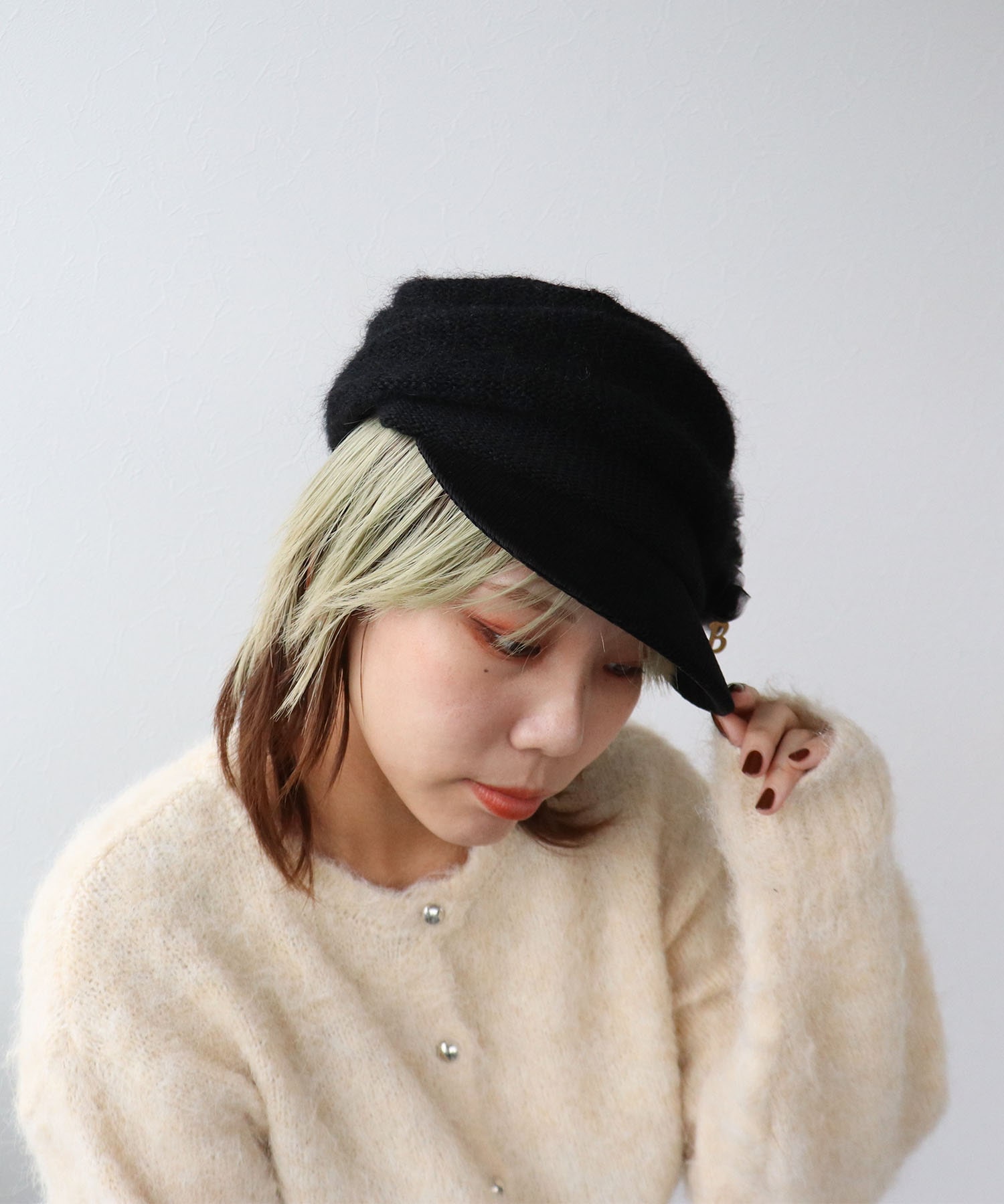 ニットタックキャスケット