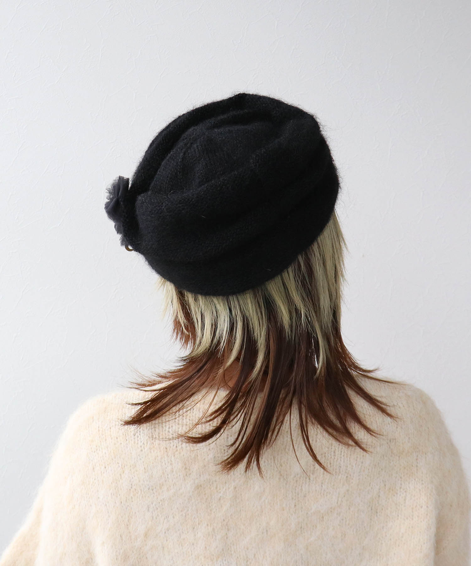 ニットタックキャスケット