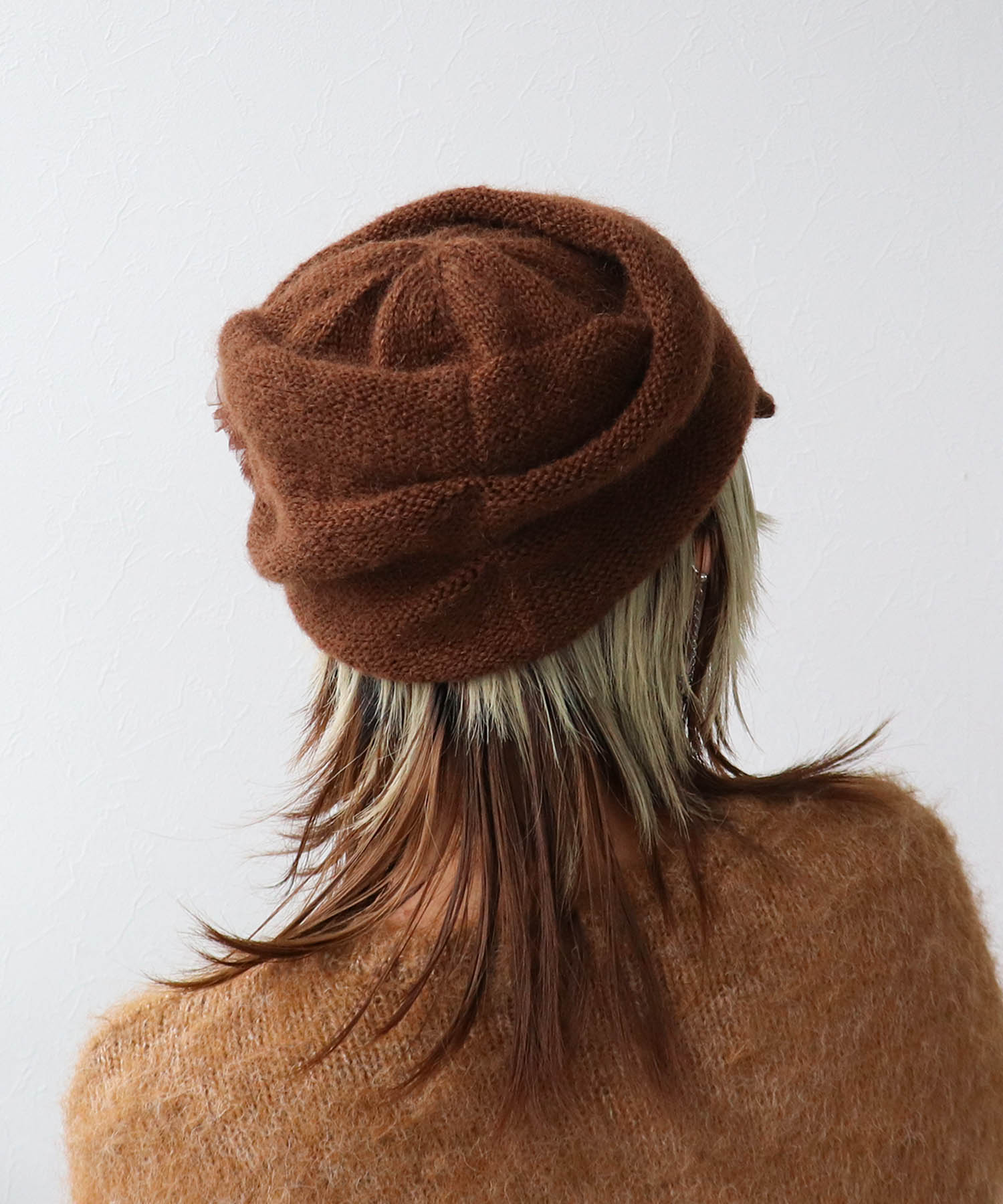 ニットタックキャスケット