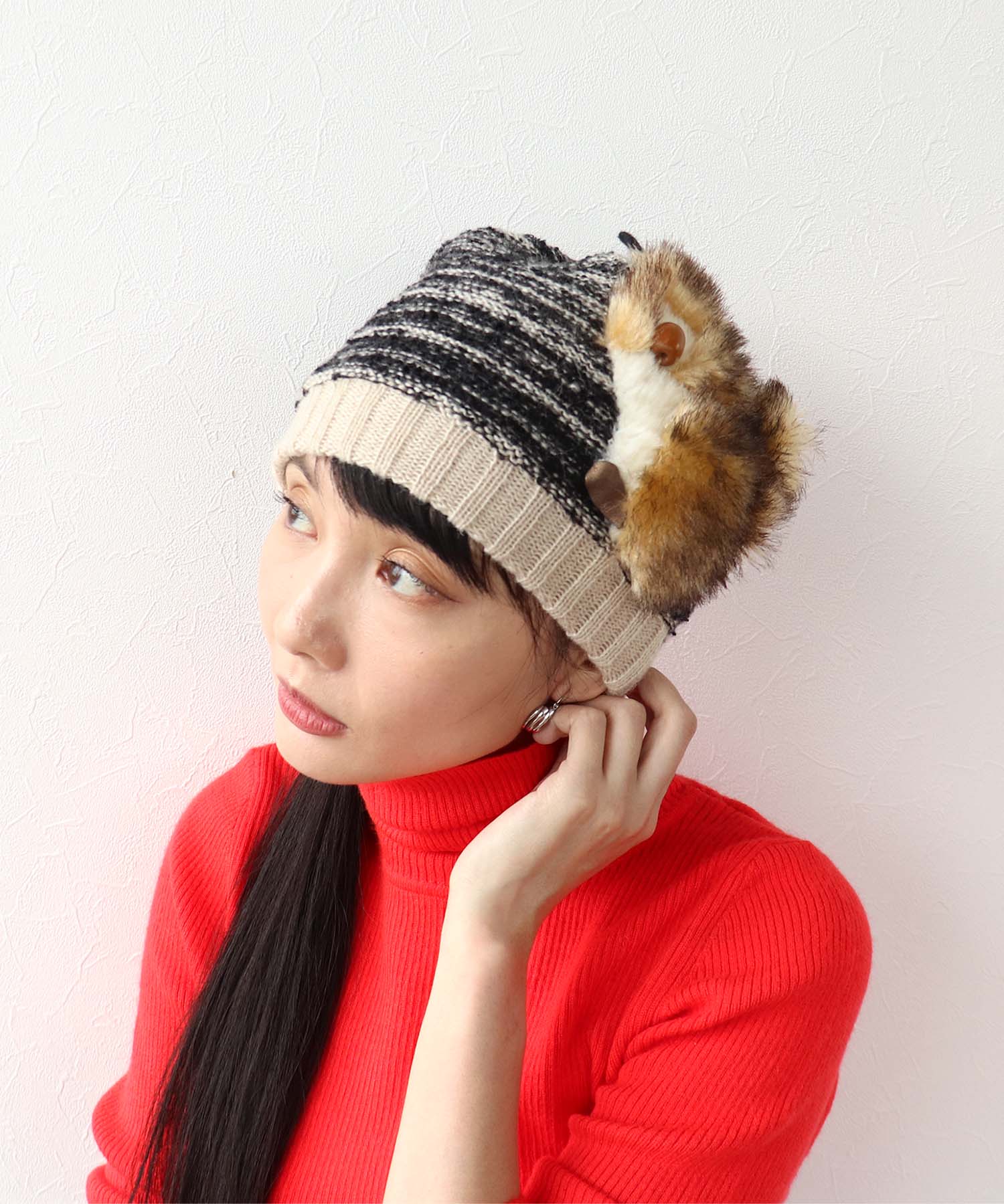リスのニットキャップ