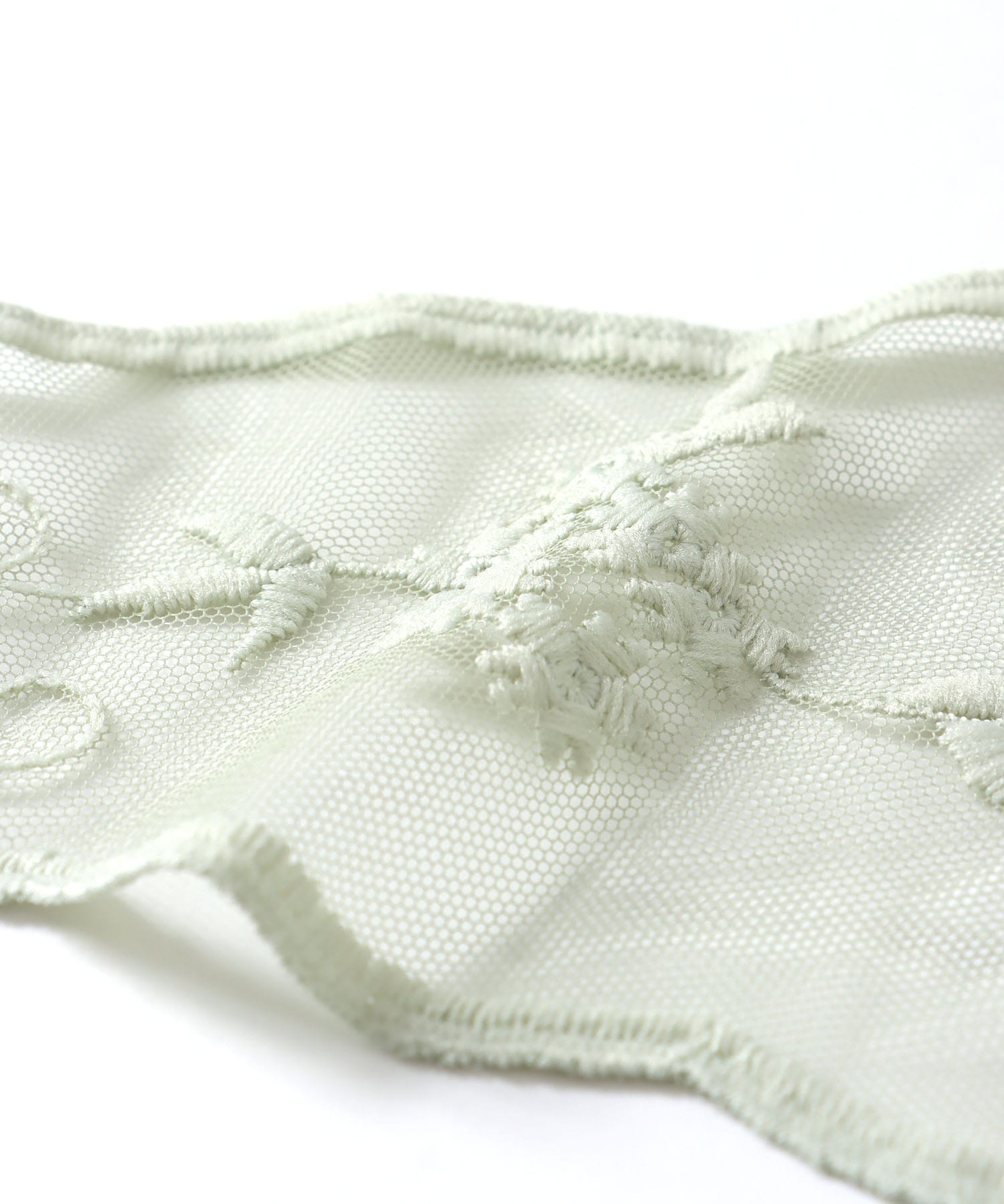 刺繍チュールバブーシュカ