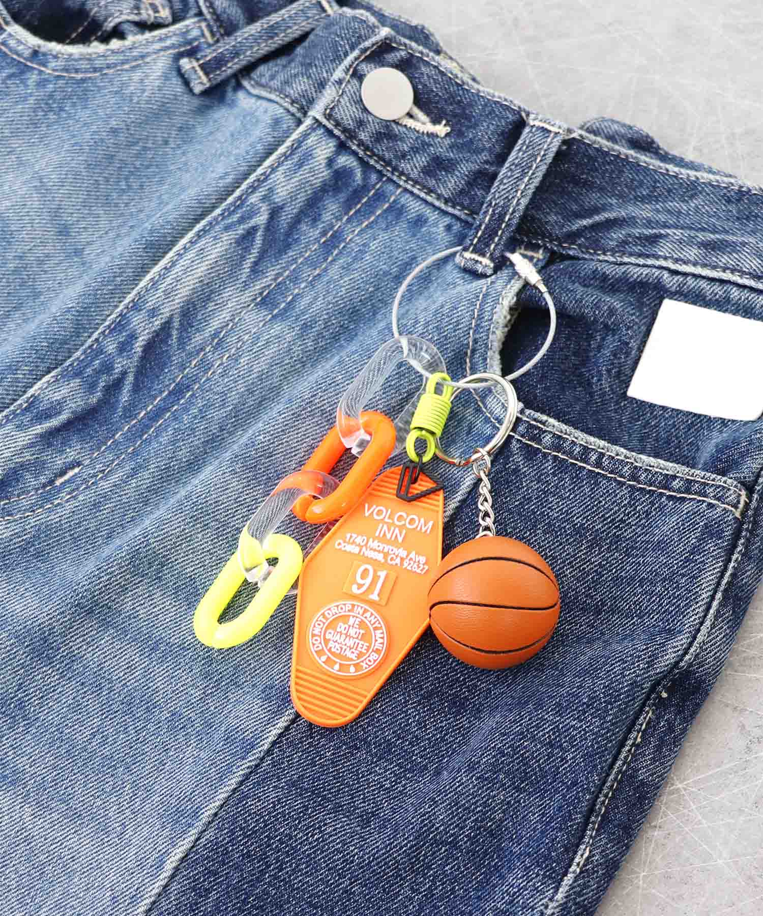 BALL SPORTSチャーム