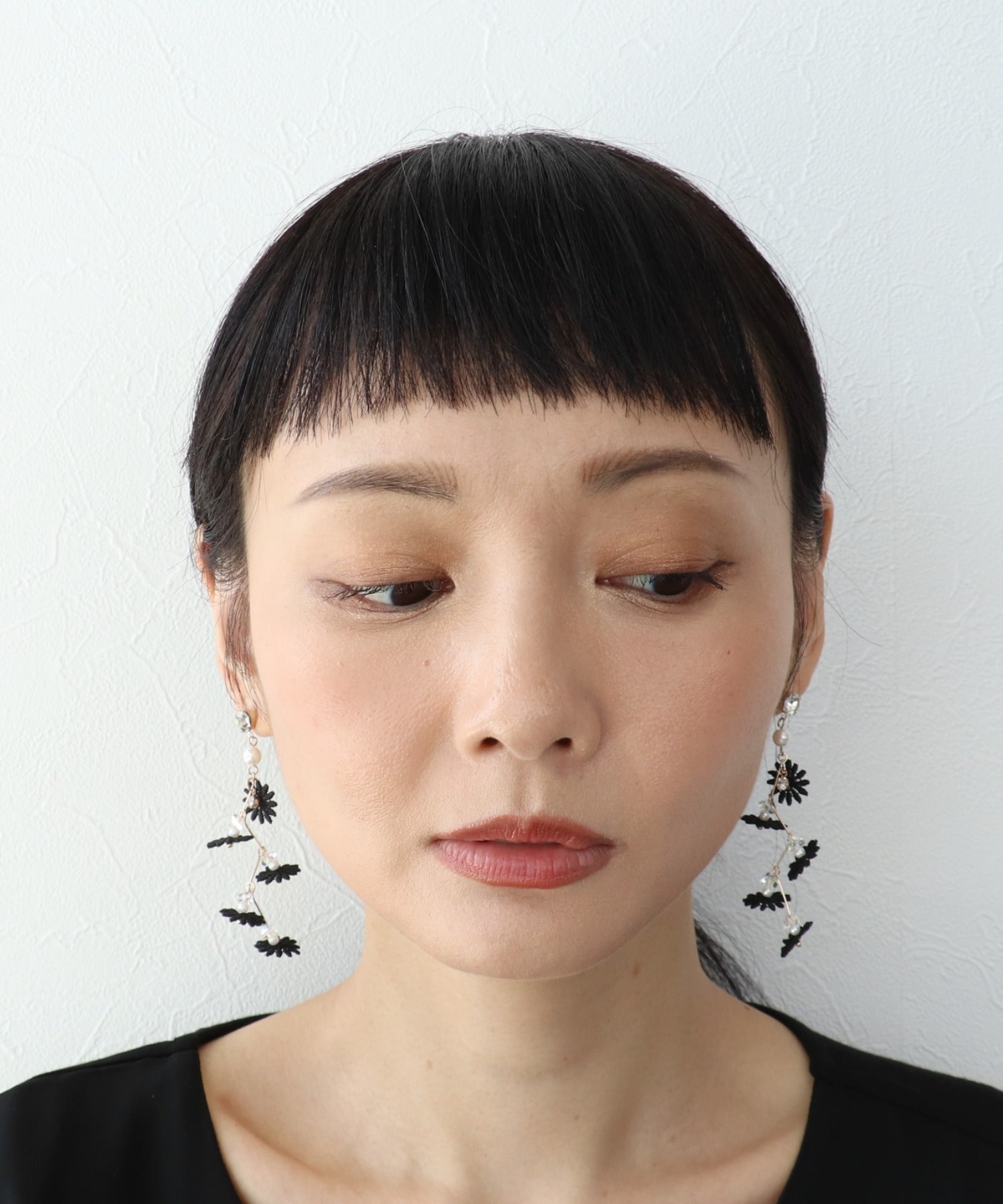 レースフラワーピアス