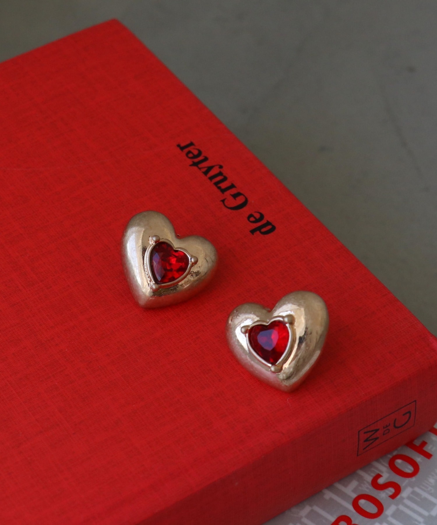 カラーストーンハートピアス