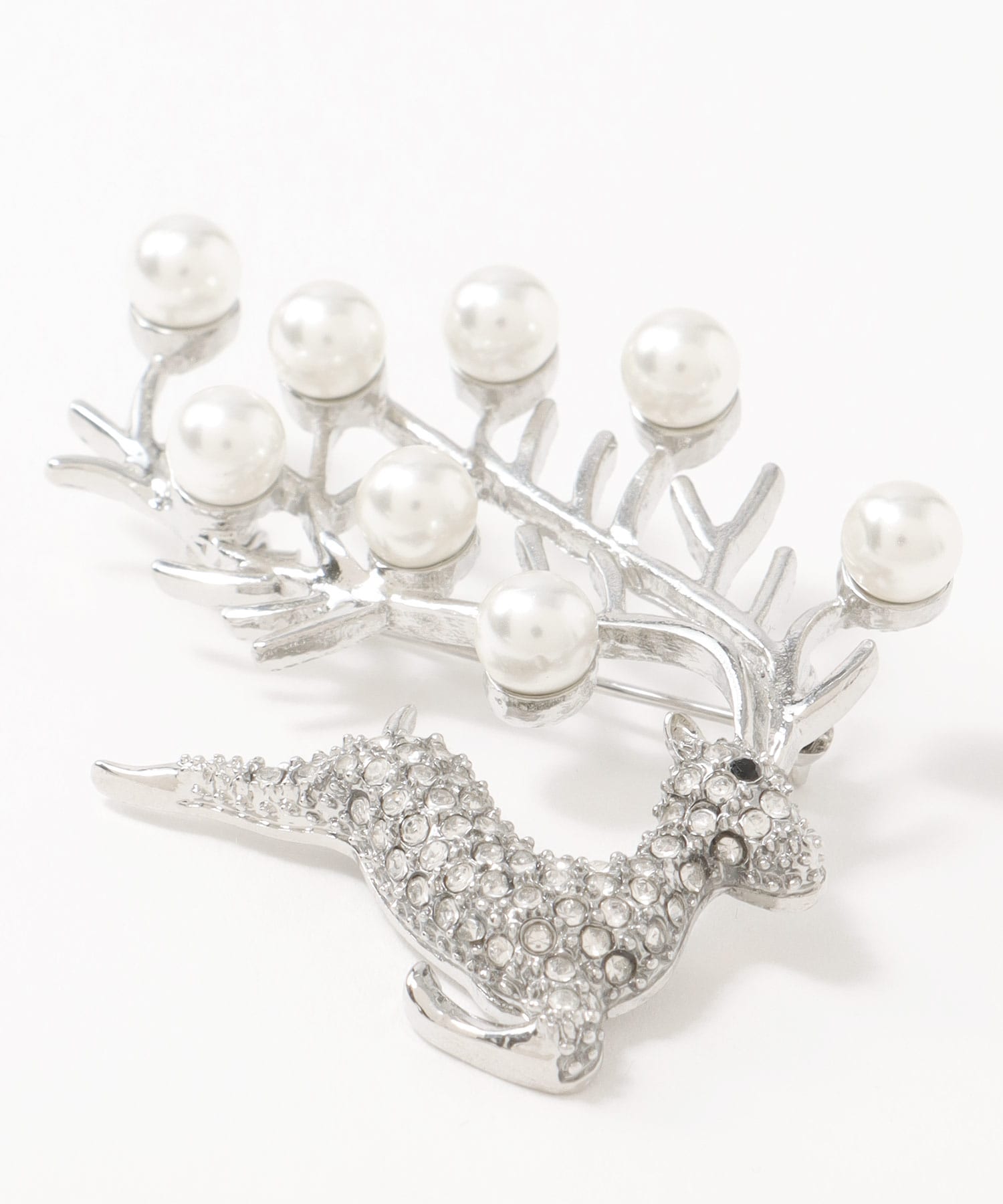 トナカイブローチ