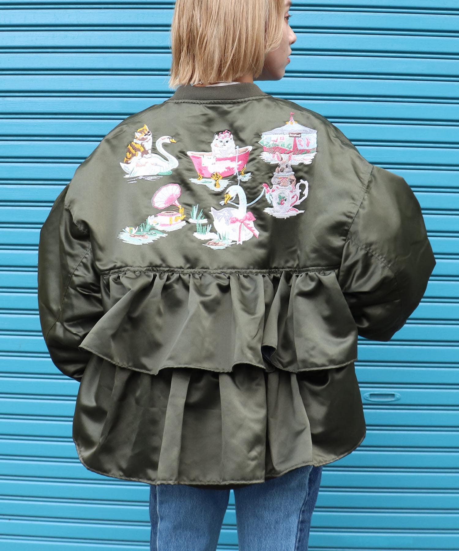 ＜一部店舗・WEB限定＞【tamaoworld】Embroidery jacket Swan