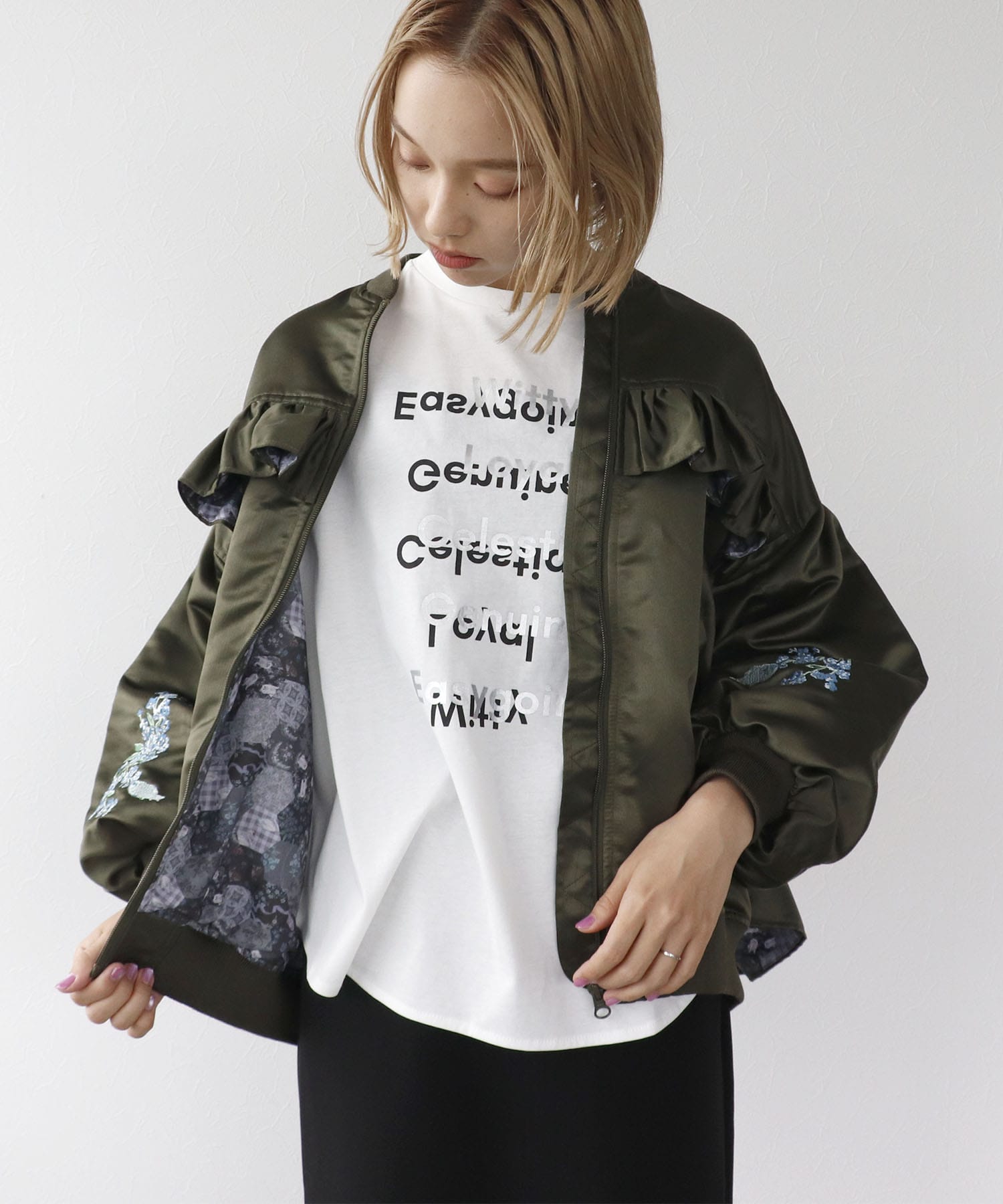 ＜一部店舗・WEB限定＞【tamaoworld】Embroidery jacket Swan
