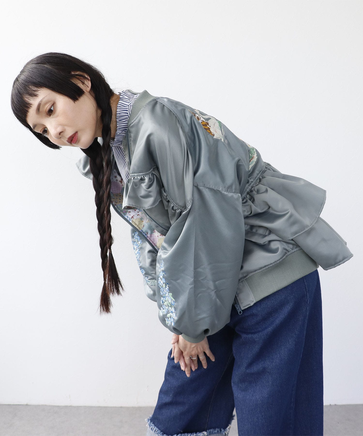 ＜一部店舗・WEB限定＞【tamaoworld】Embroidery jacket Swan