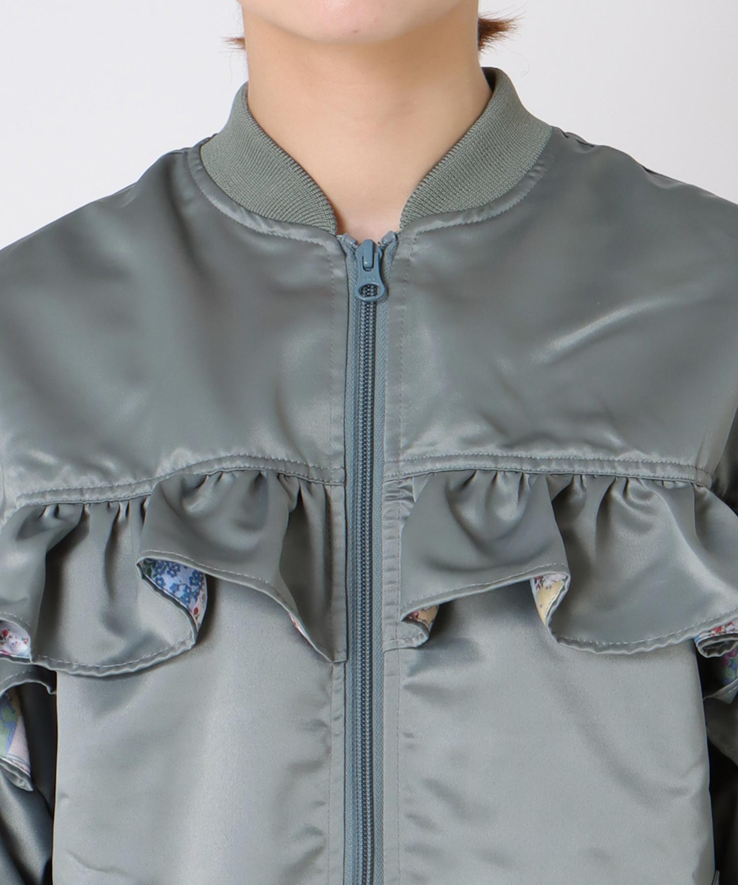 ＜一部店舗・WEB限定＞【tamaoworld】Embroidery jacket Swan