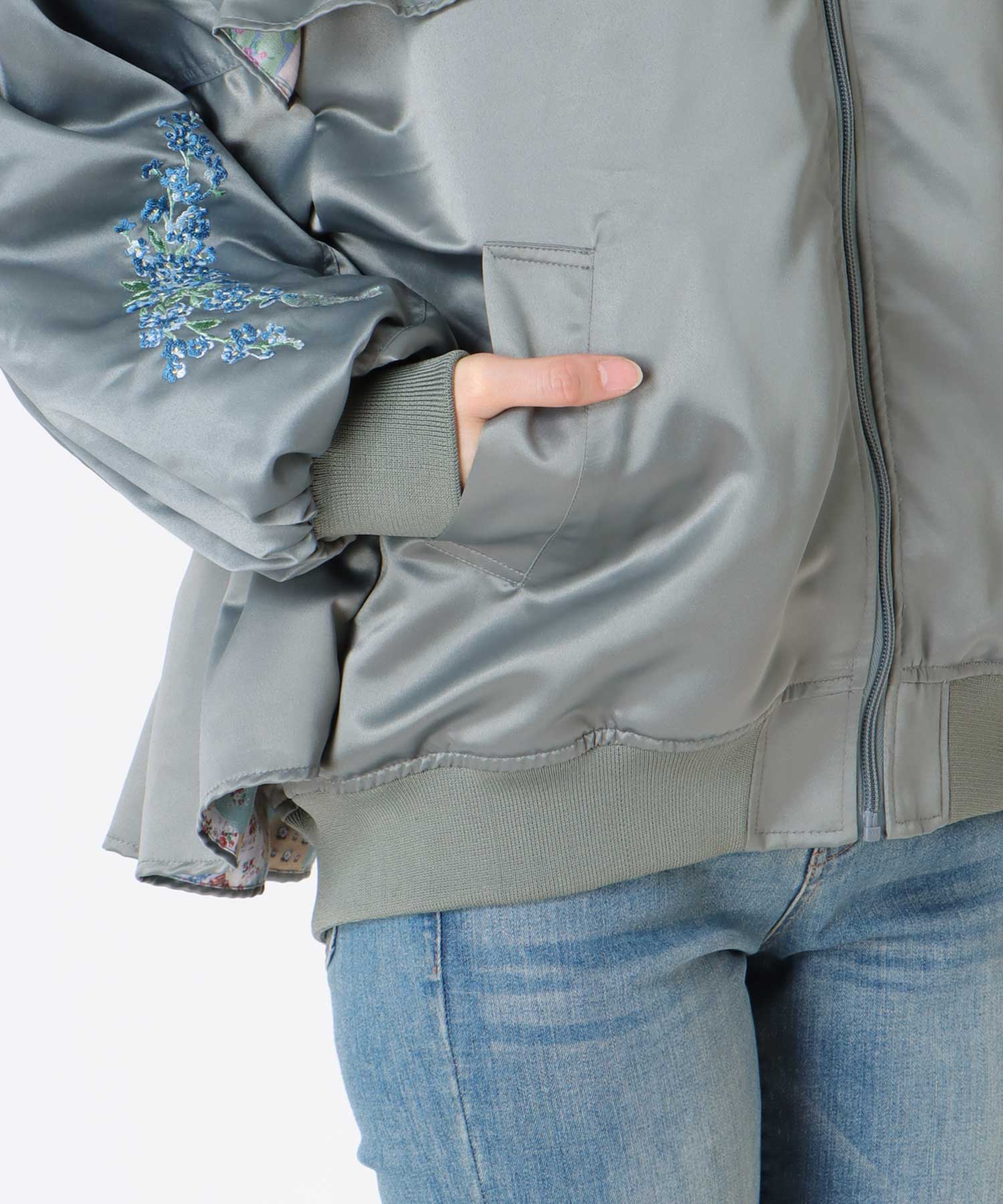 ＜一部店舗・WEB限定＞【tamaoworld】Embroidery jacket Swan