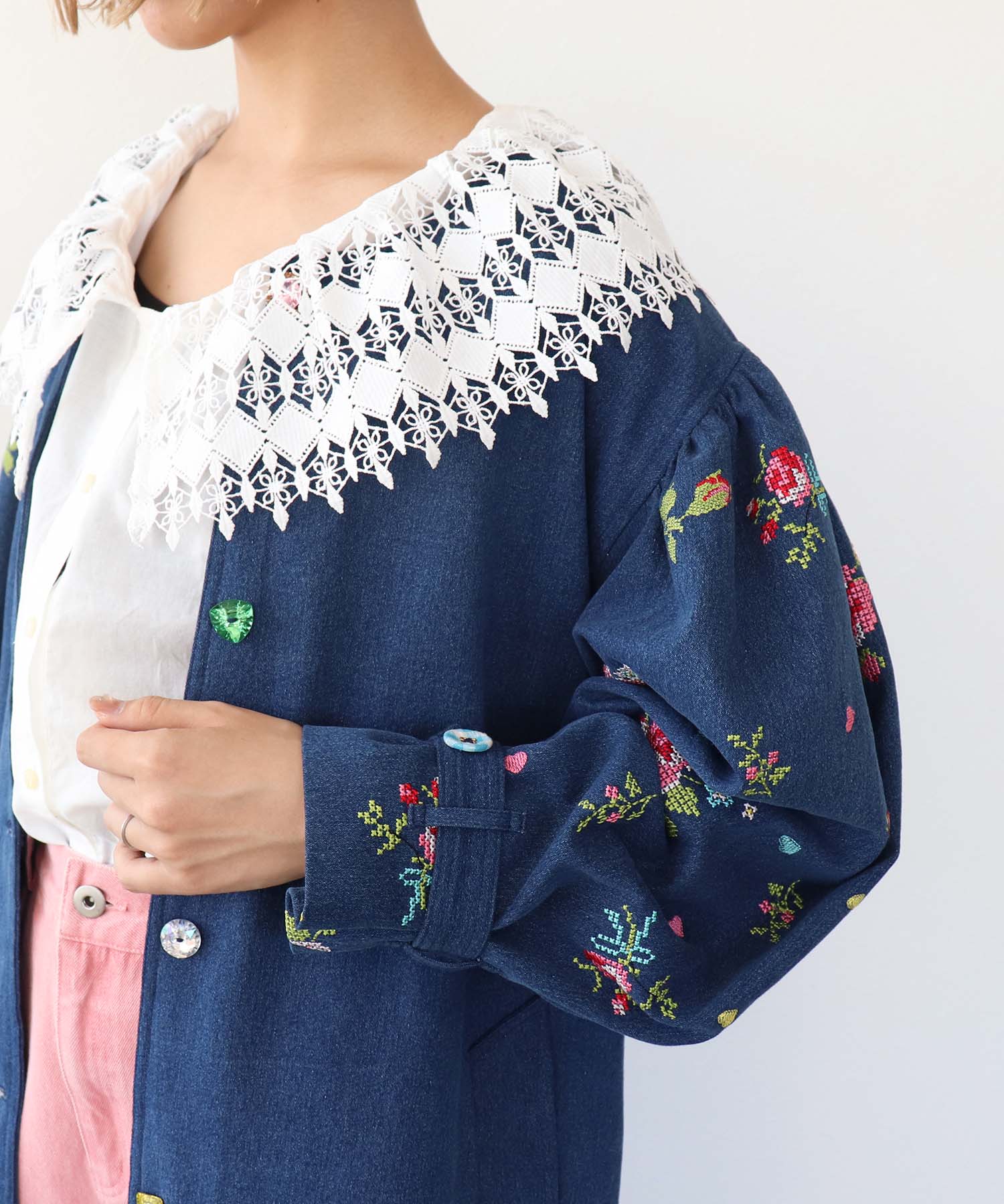 《 8/9(土)10:00～予約受付開始 》＜一部店舗・WEB限定＞【tamaoworld】Collarless embroidered coat