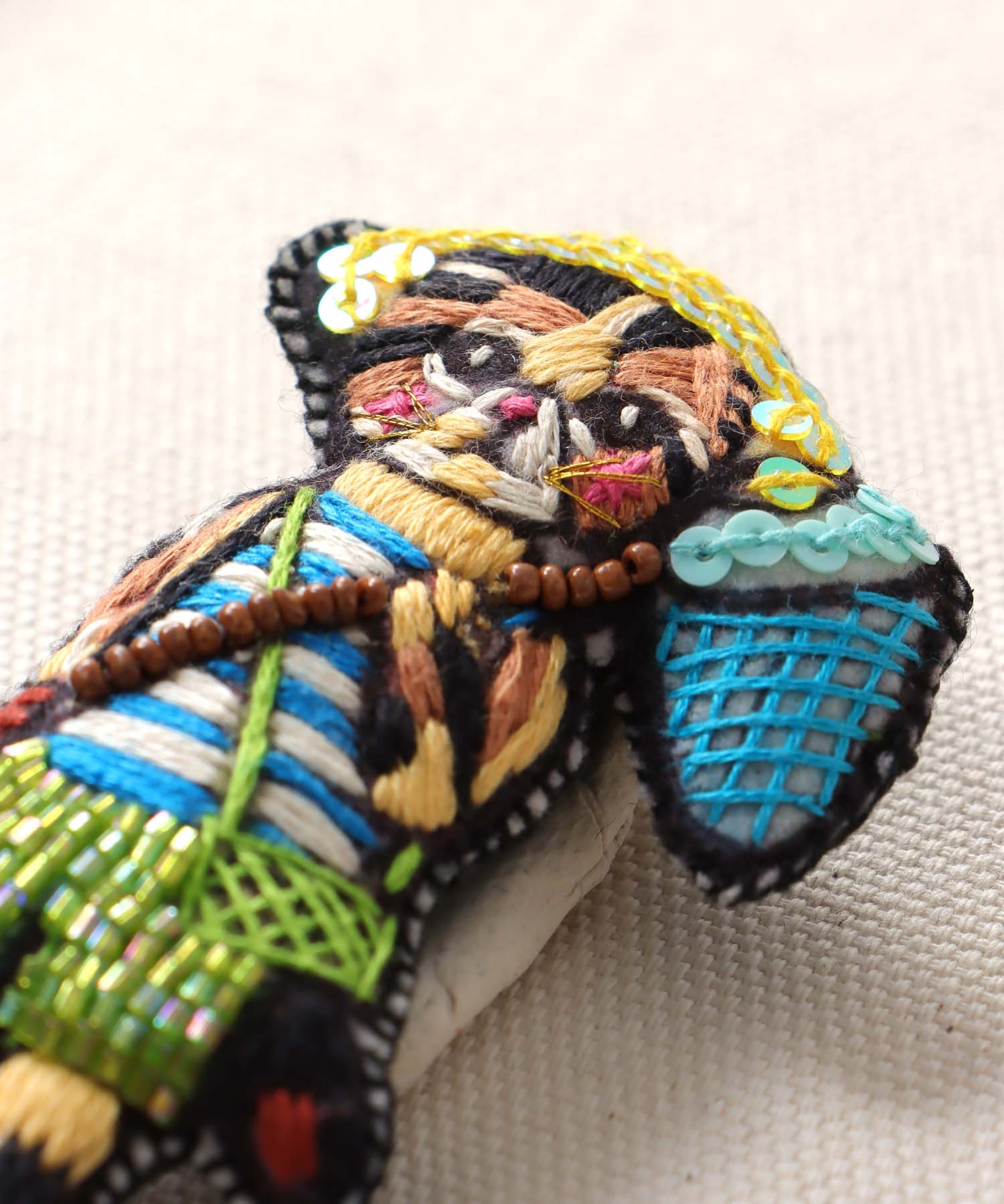 ＜一部店舗・WEB限定＞【tamaoworld】Insect catching cat and corn