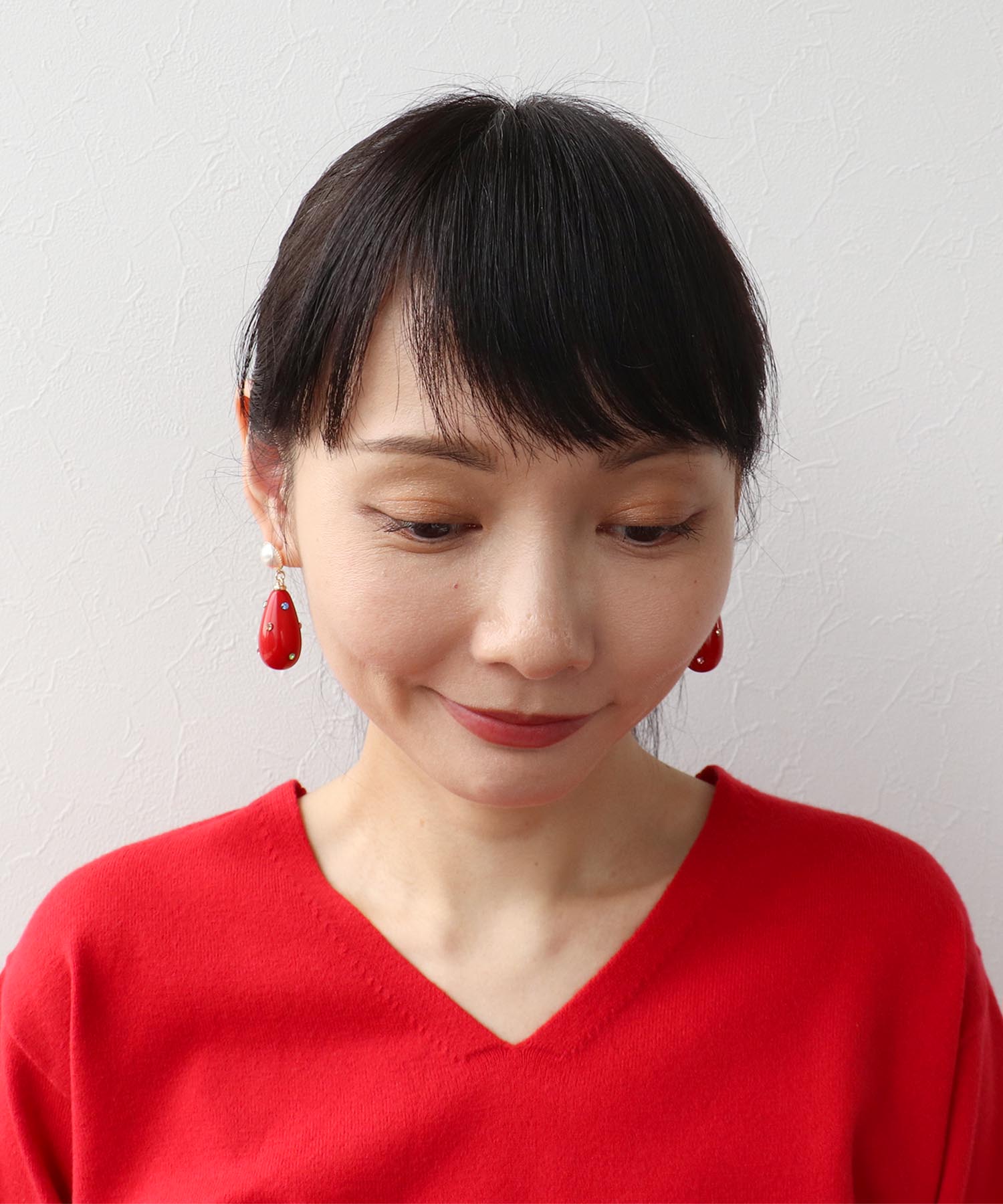 ドットストーンドロップピアス