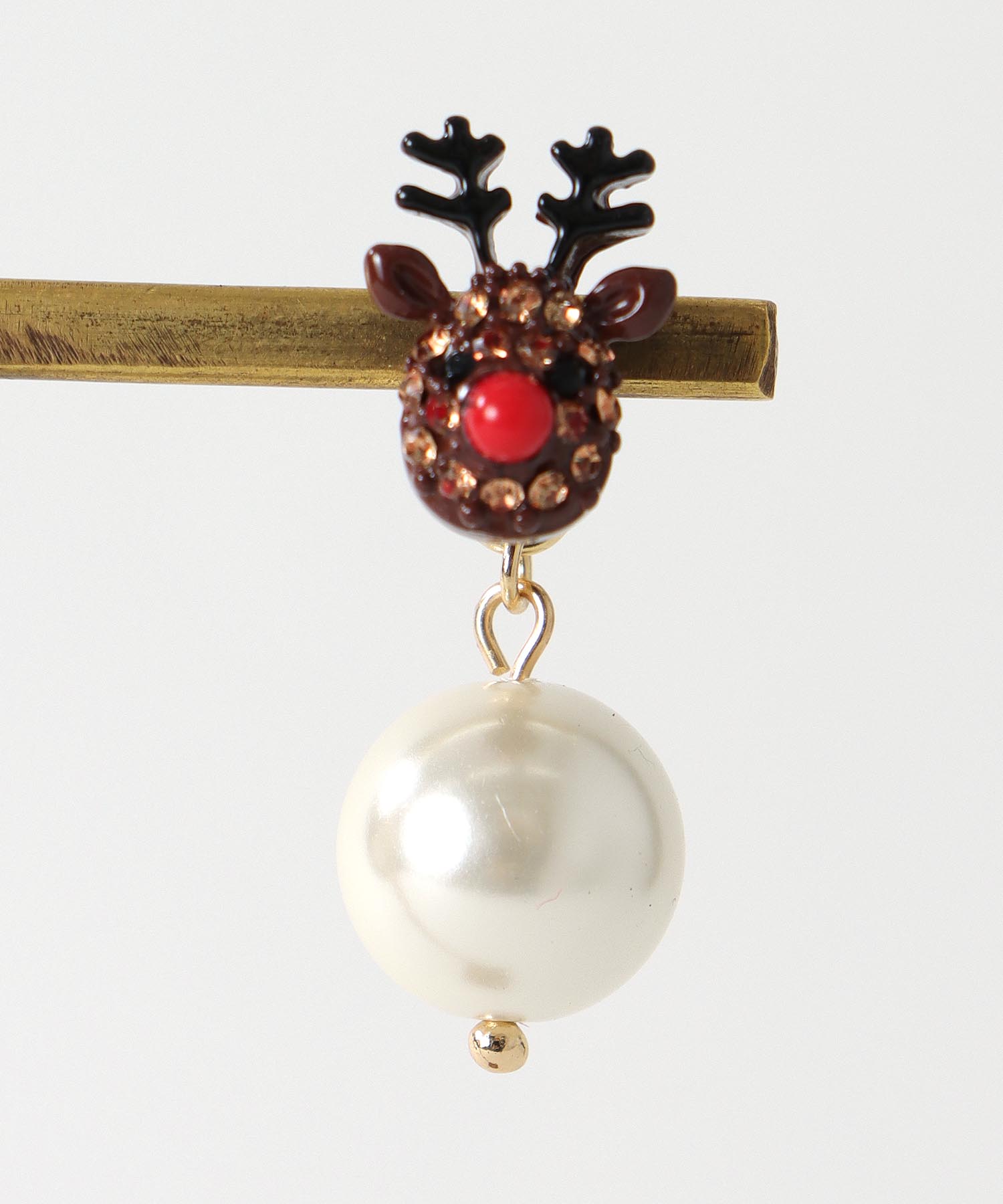 トナカイピアス