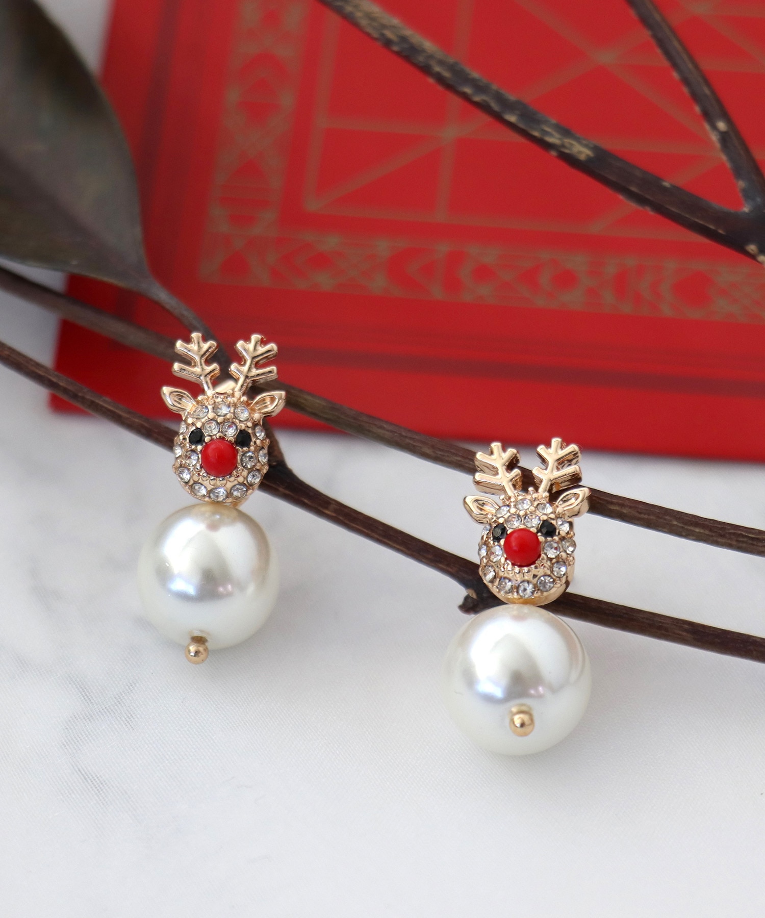 トナカイピアス