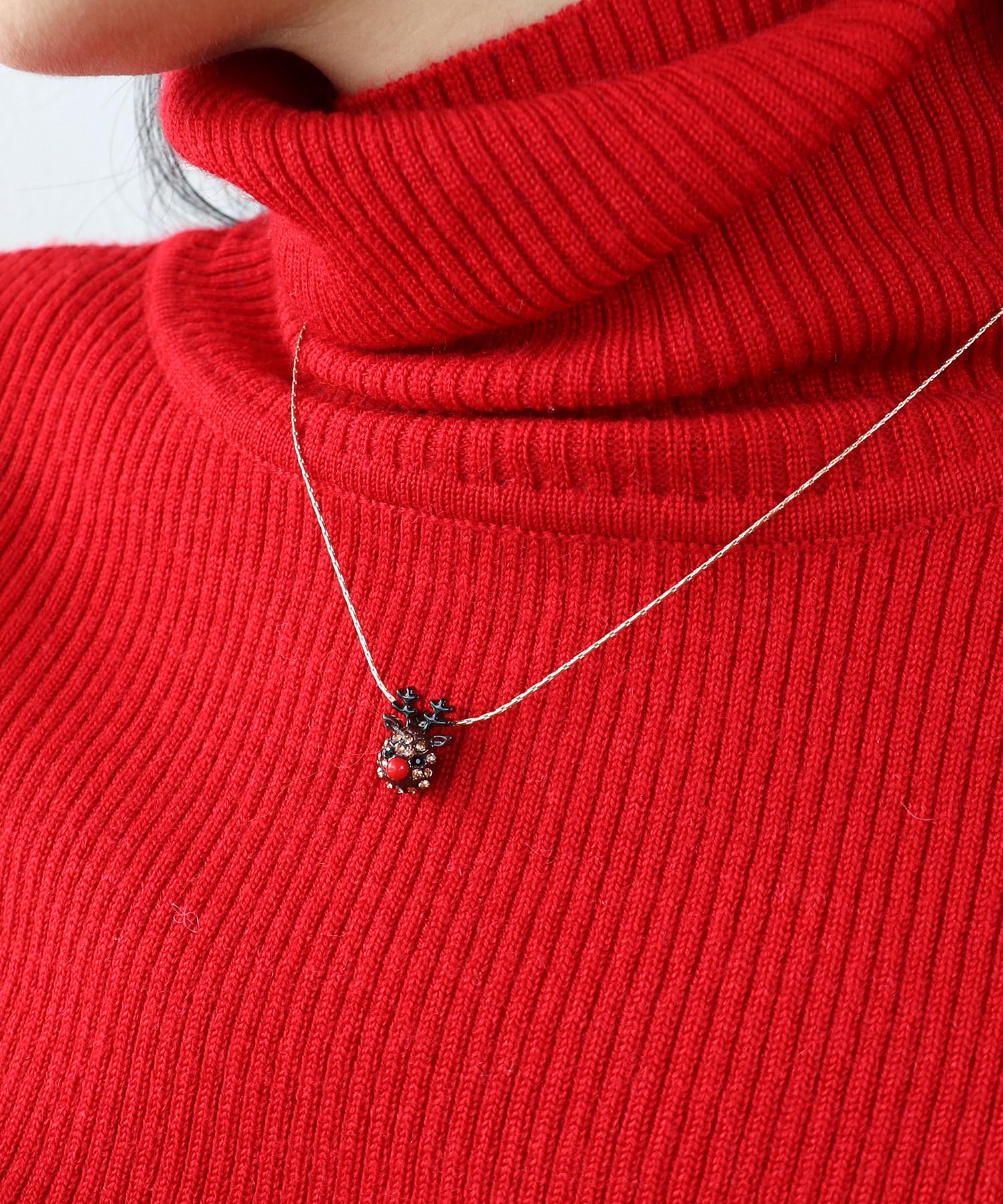 トナカイネックレス