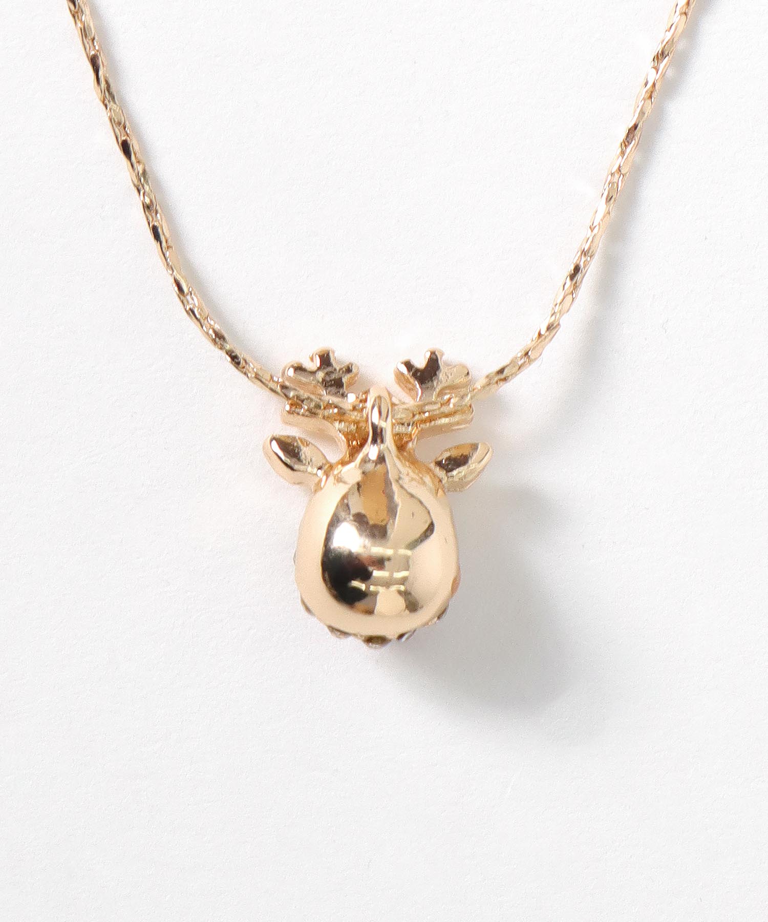 トナカイネックレス