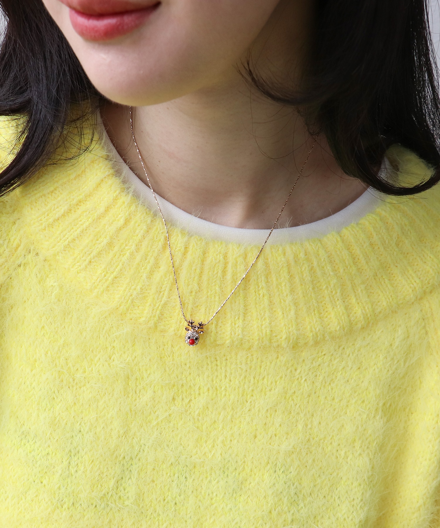 トナカイネックレス