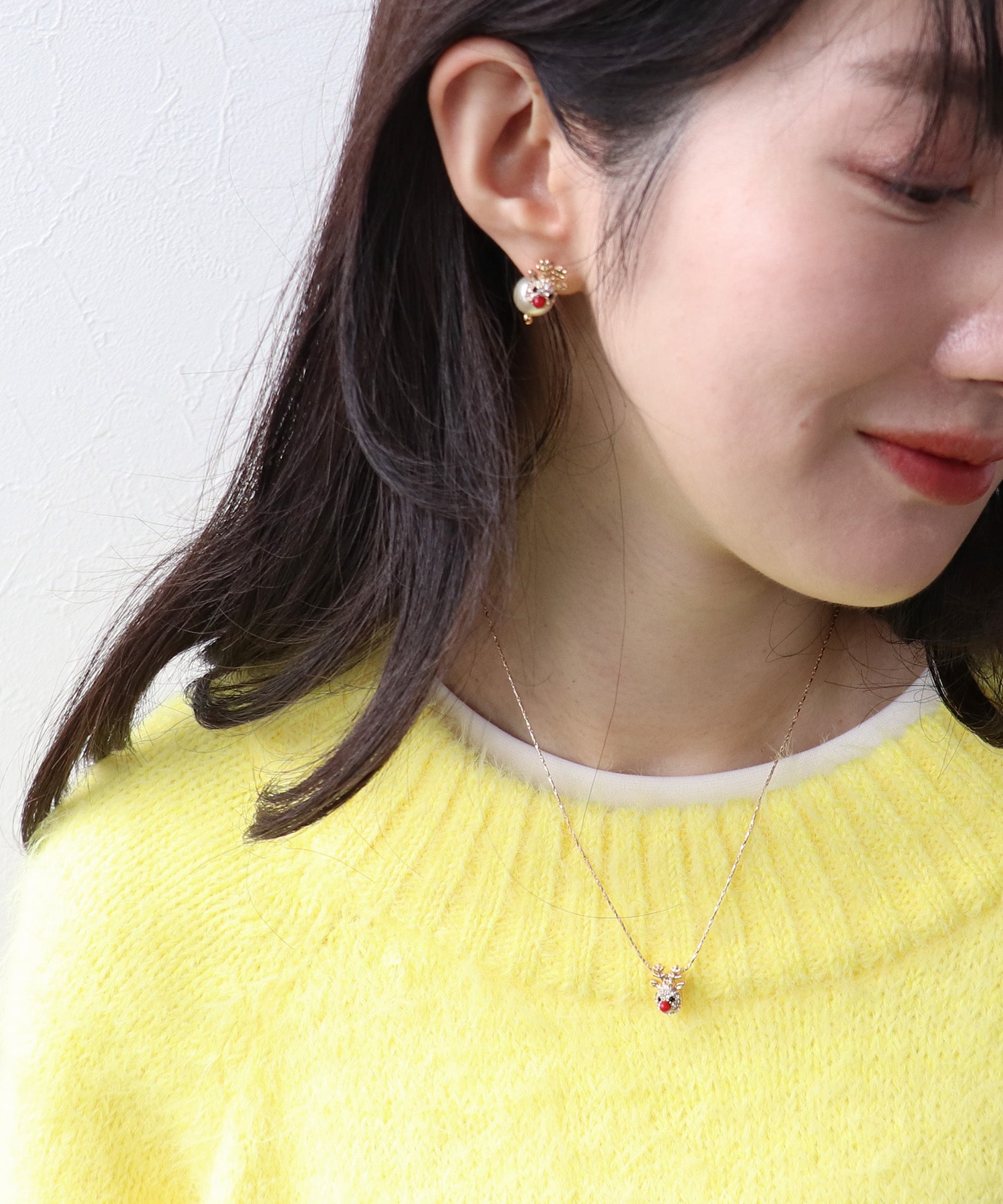 トナカイネックレス