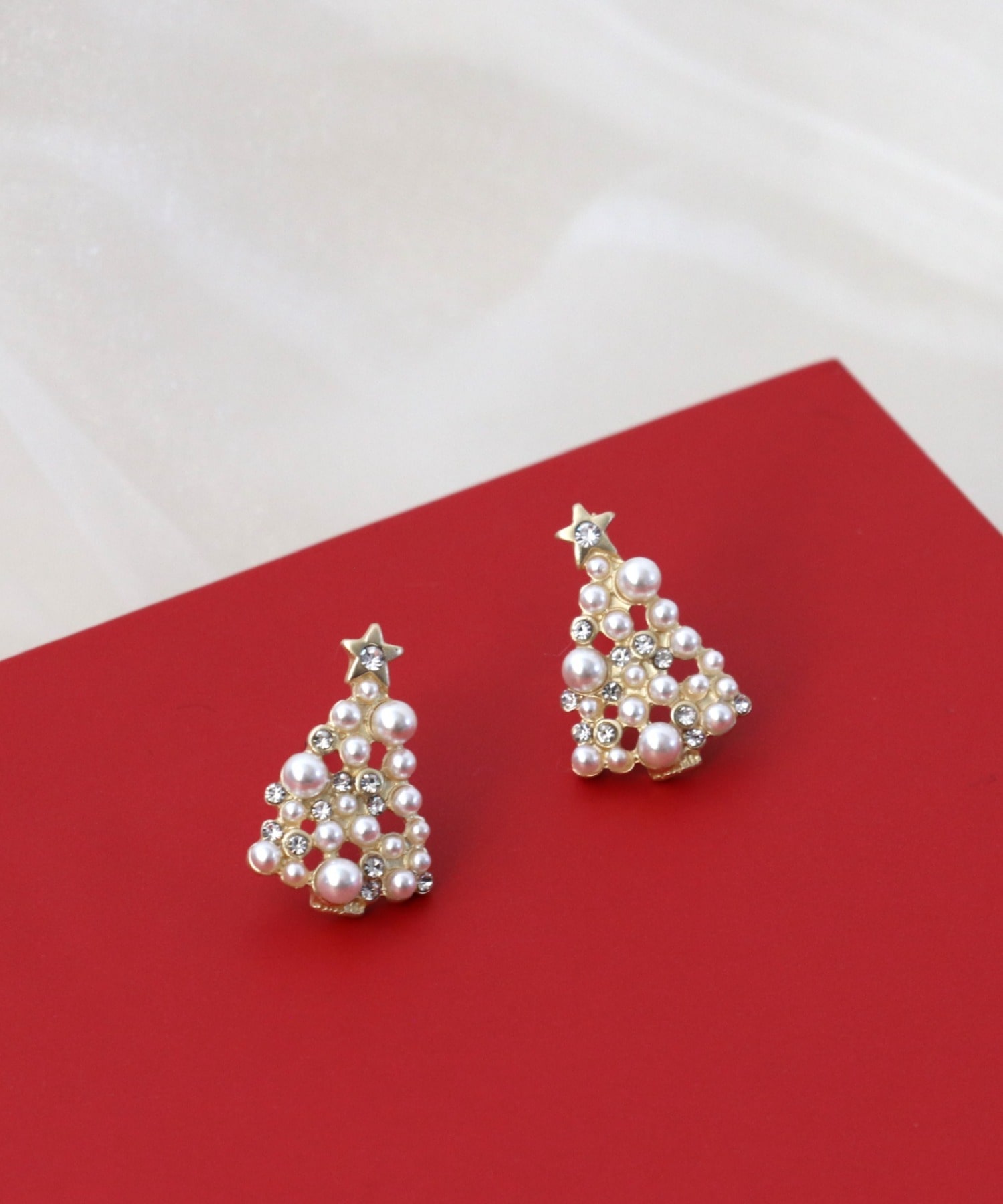 パールクリスマスツリーピアス