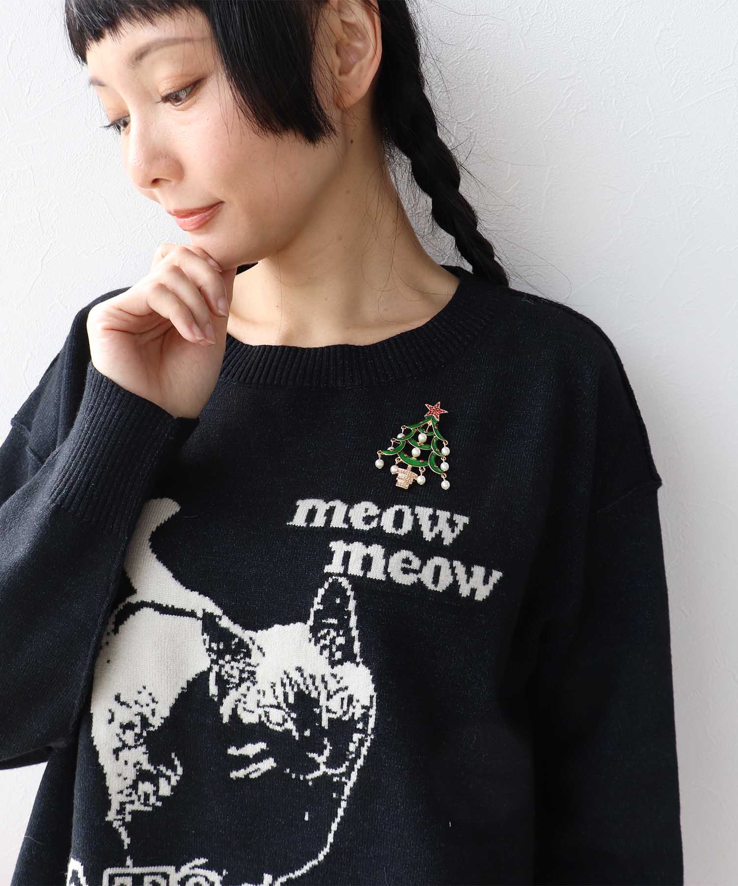 パールチャームクリスマスツリーブローチ