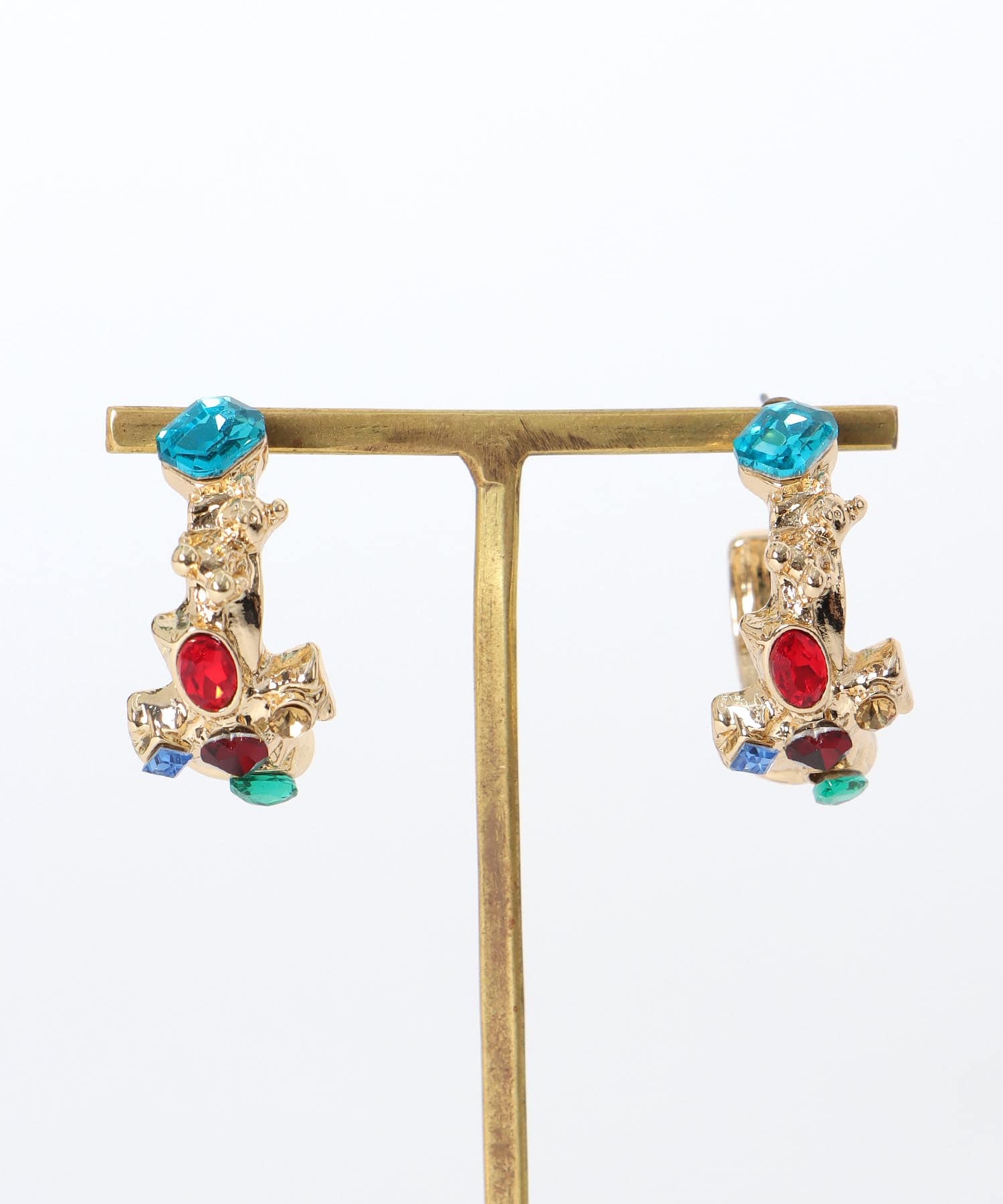 マルチストーンクロスピアス